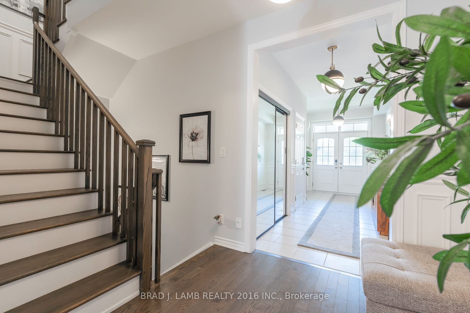 57 Sutcliffe Drive, Whitby, ON L1R 0R1