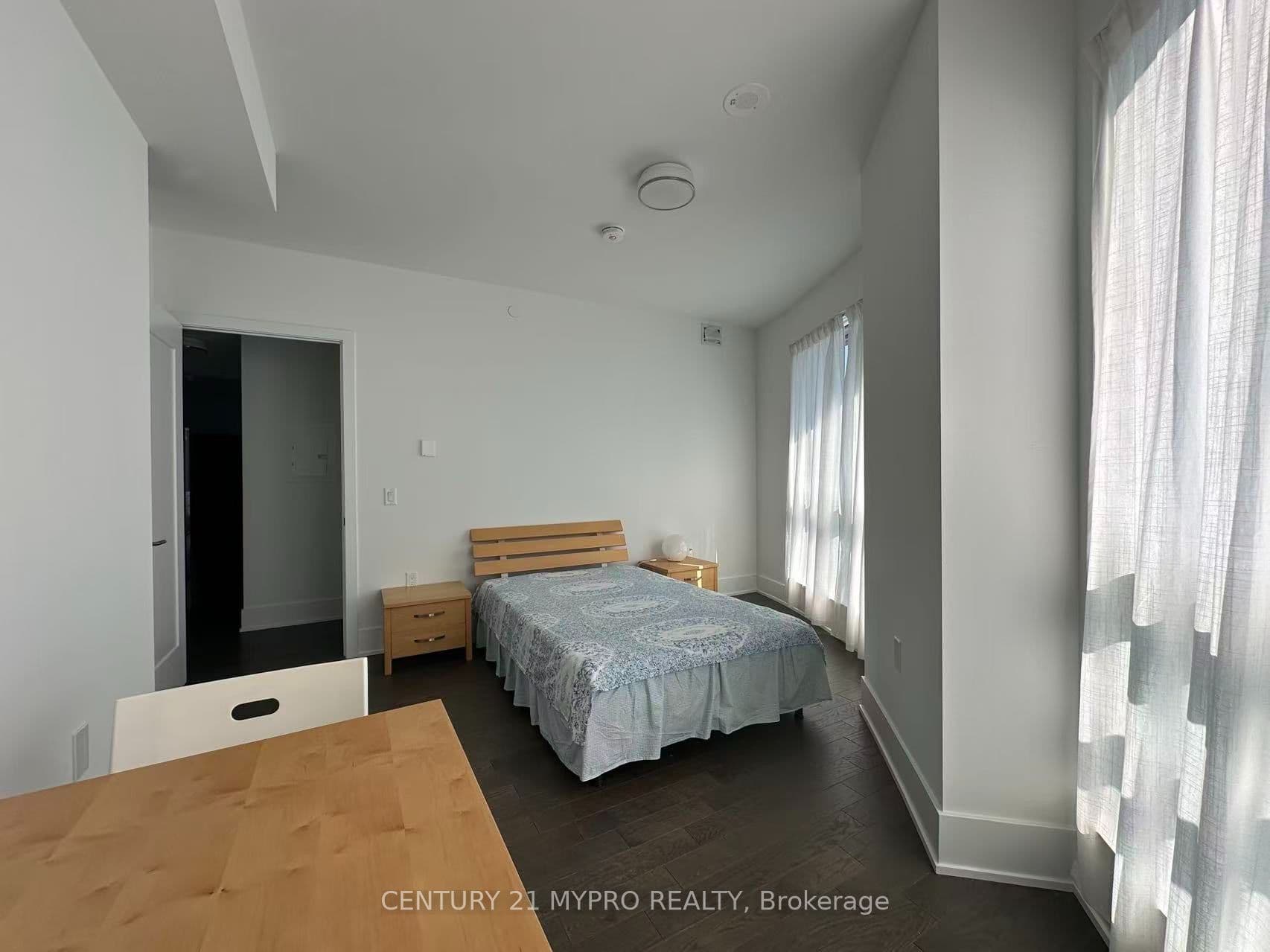585 Bloor Street E 3818, Toronto, ON M4W 0B3
