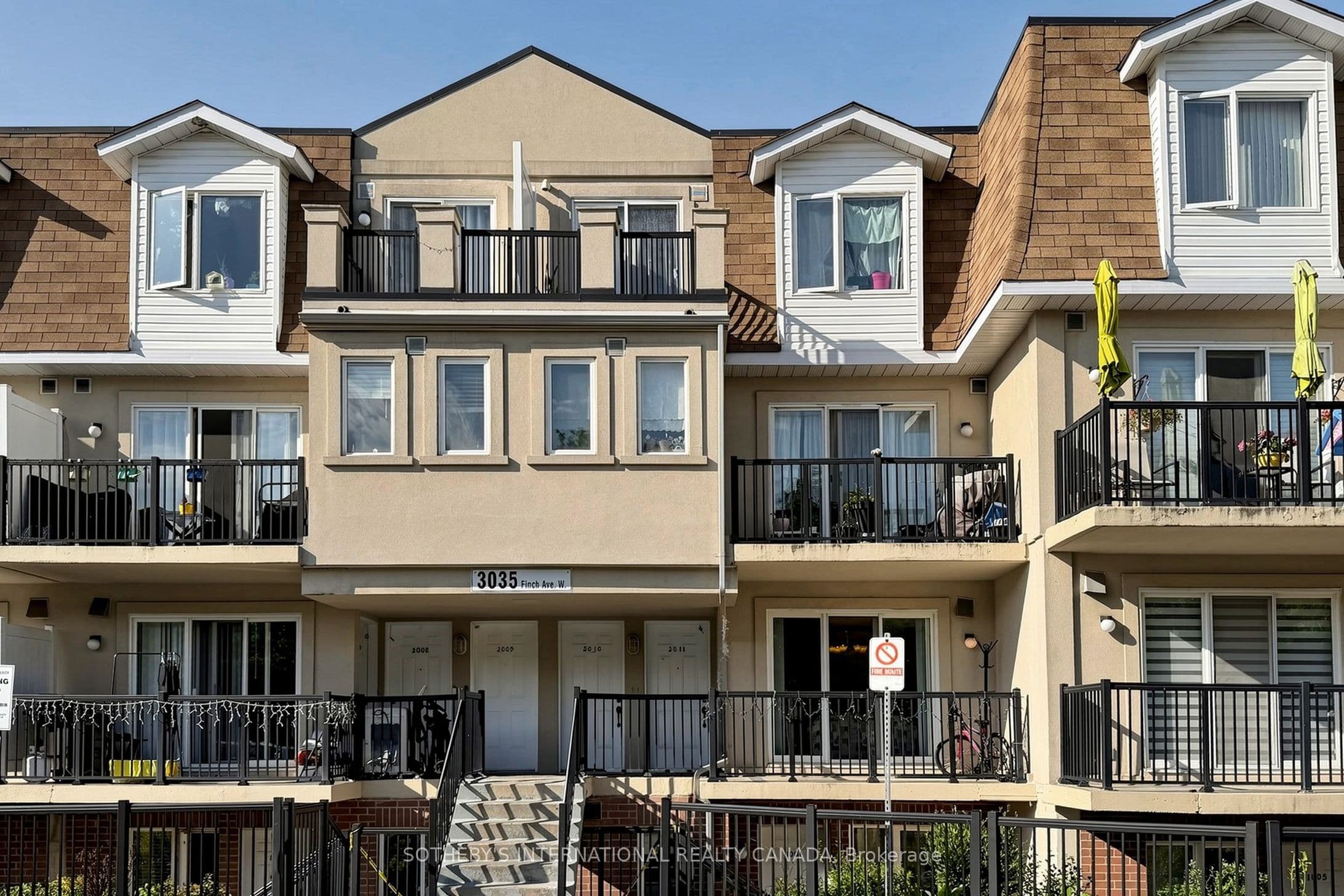 3035 Finch Avenue W 2012, Toronto, ON M9M 0A2