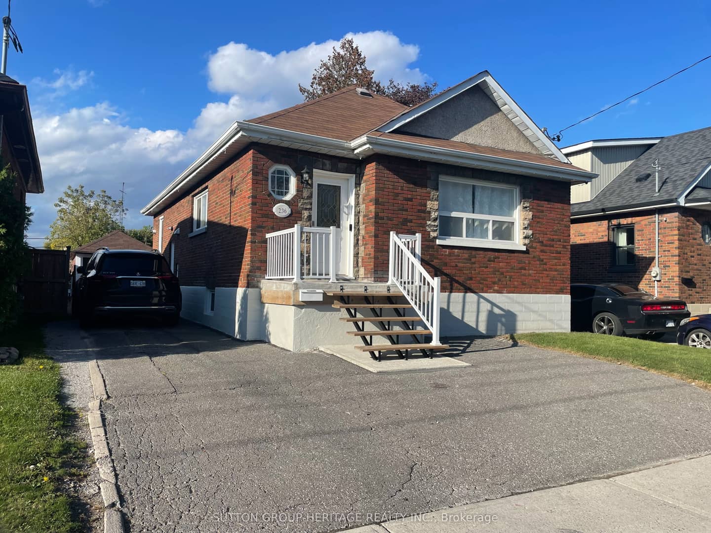 236 Mcnaughton Avenue, Oshawa, ON L1H 3B6