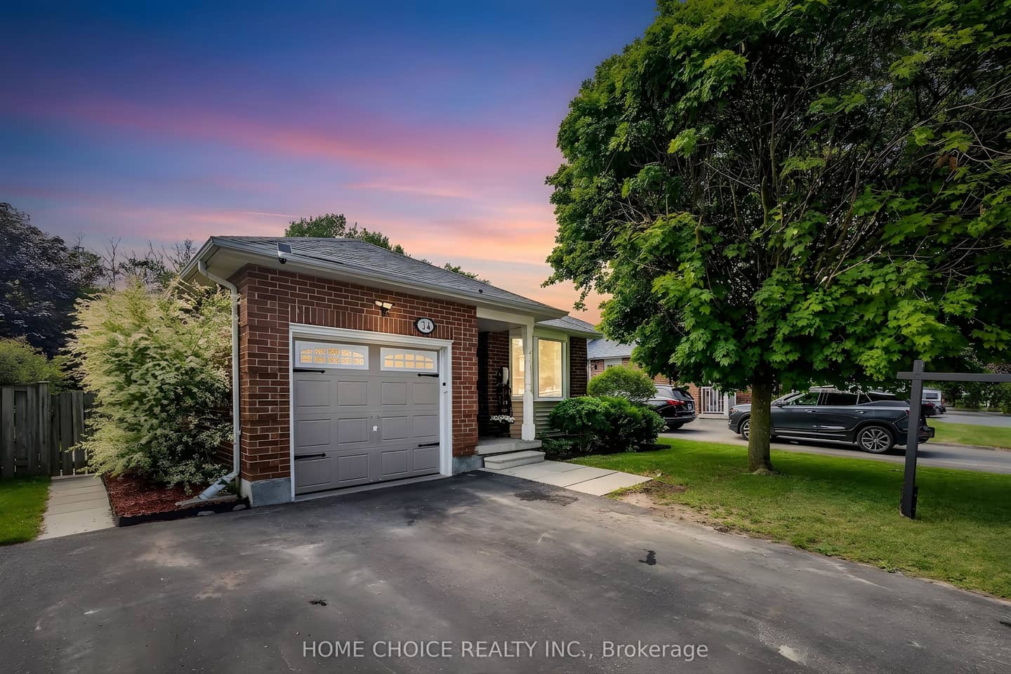34 Goldpine Avenue, Clarington, ON L1E 1P2