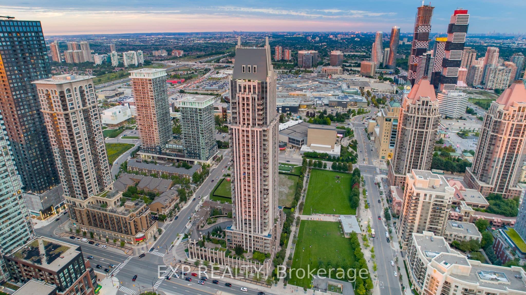388 Prince Of Wales Drive 3003, Mississauga, ON L5B 0A1