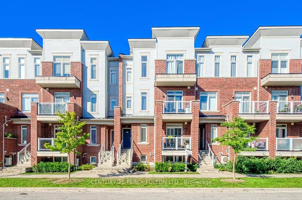 2600 William Jackson Drive 86, Pickering, ON L1X 0E4