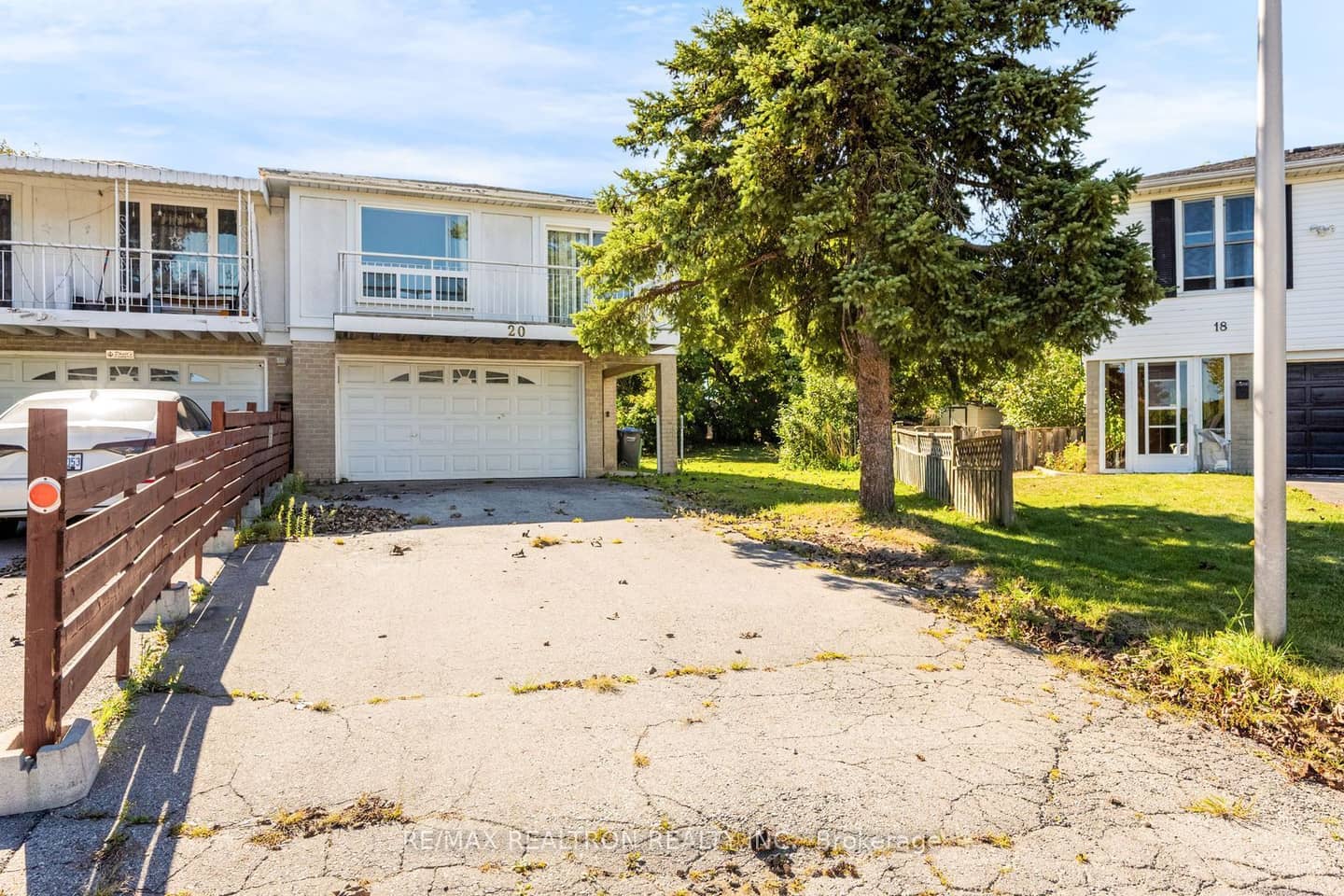 20 Gladeside Place, Brampton, ON L6S 1X3
