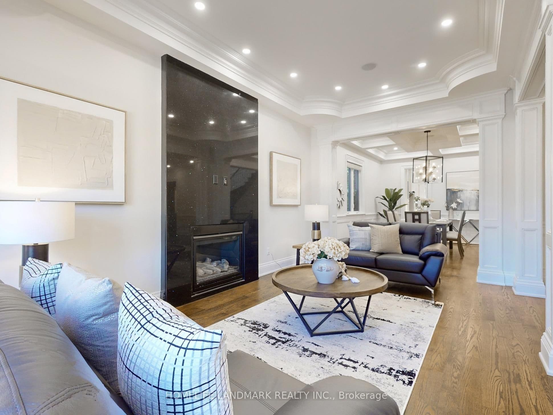 183 Byng Avenue, Toronto, ON M2N 4K8