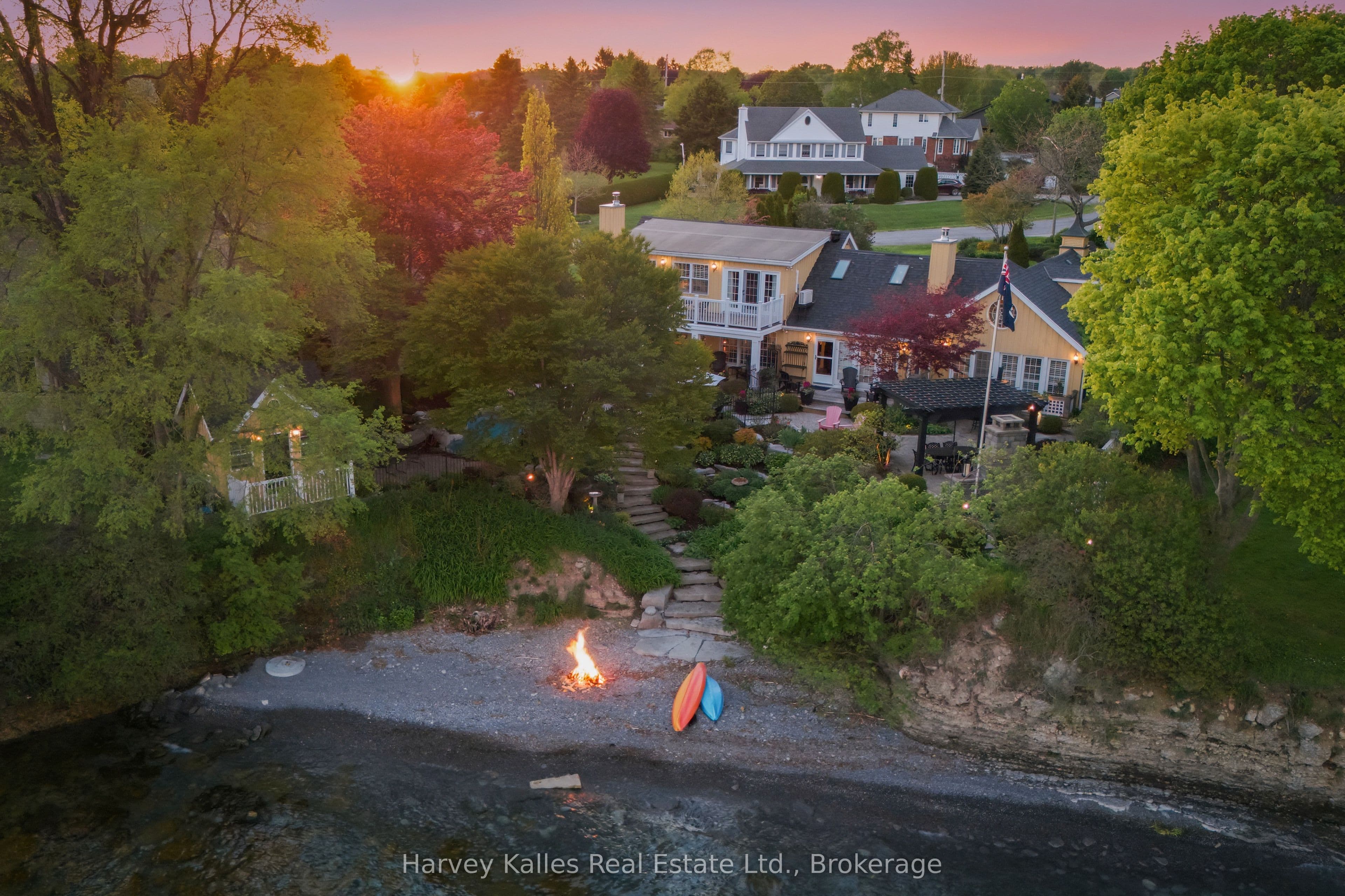 3 Skiff Cove Place, Prince Edward County, ON K0K 3L0