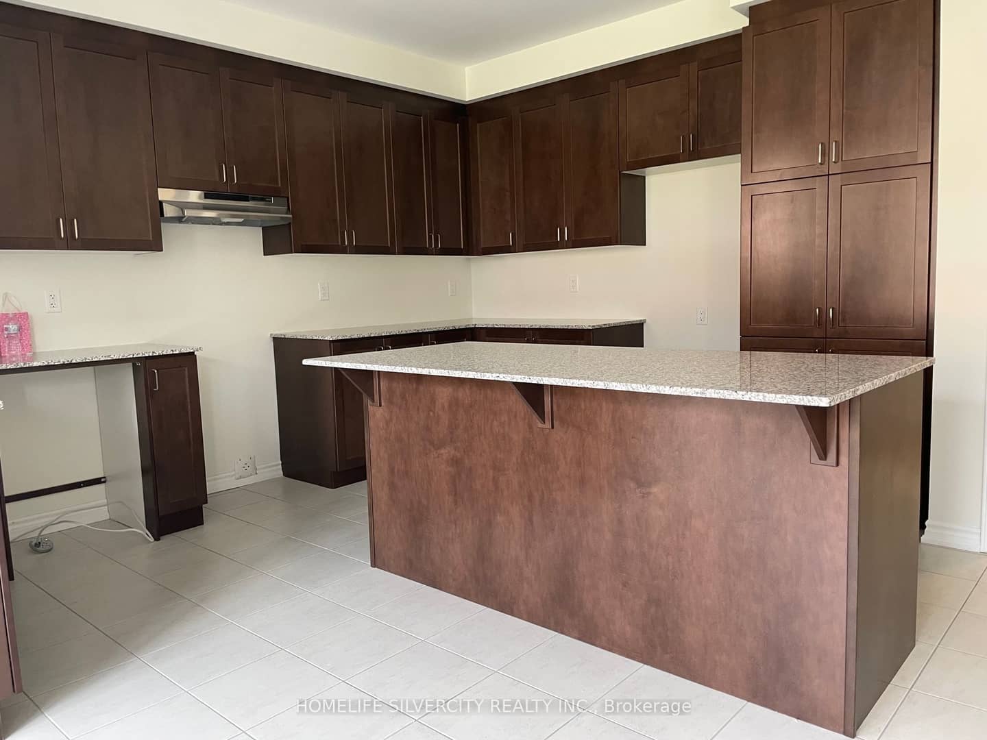 67 Ten Pines Road, Vaughan, ON L4H 3N5