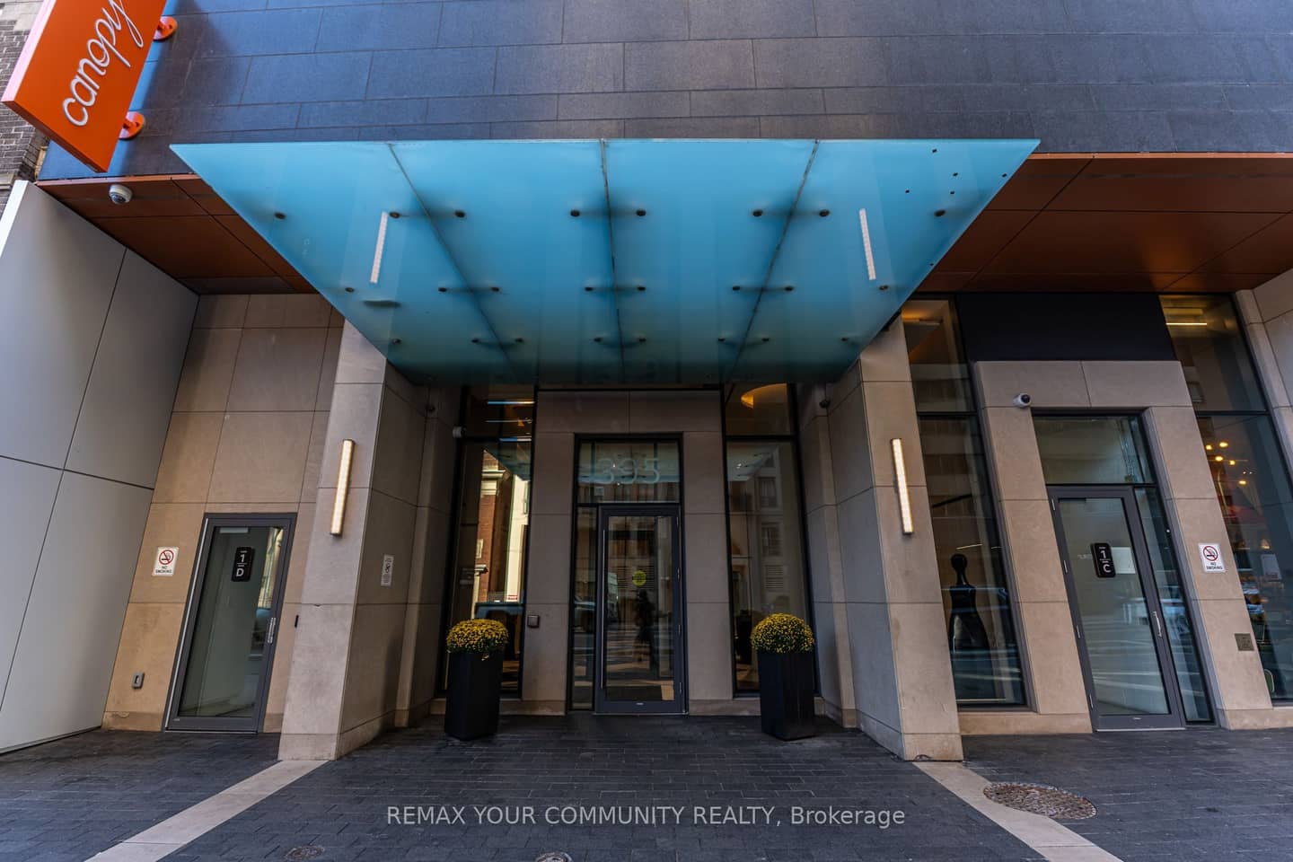 395 Bloor Street E 1706, Toronto, ON M4W 0B4