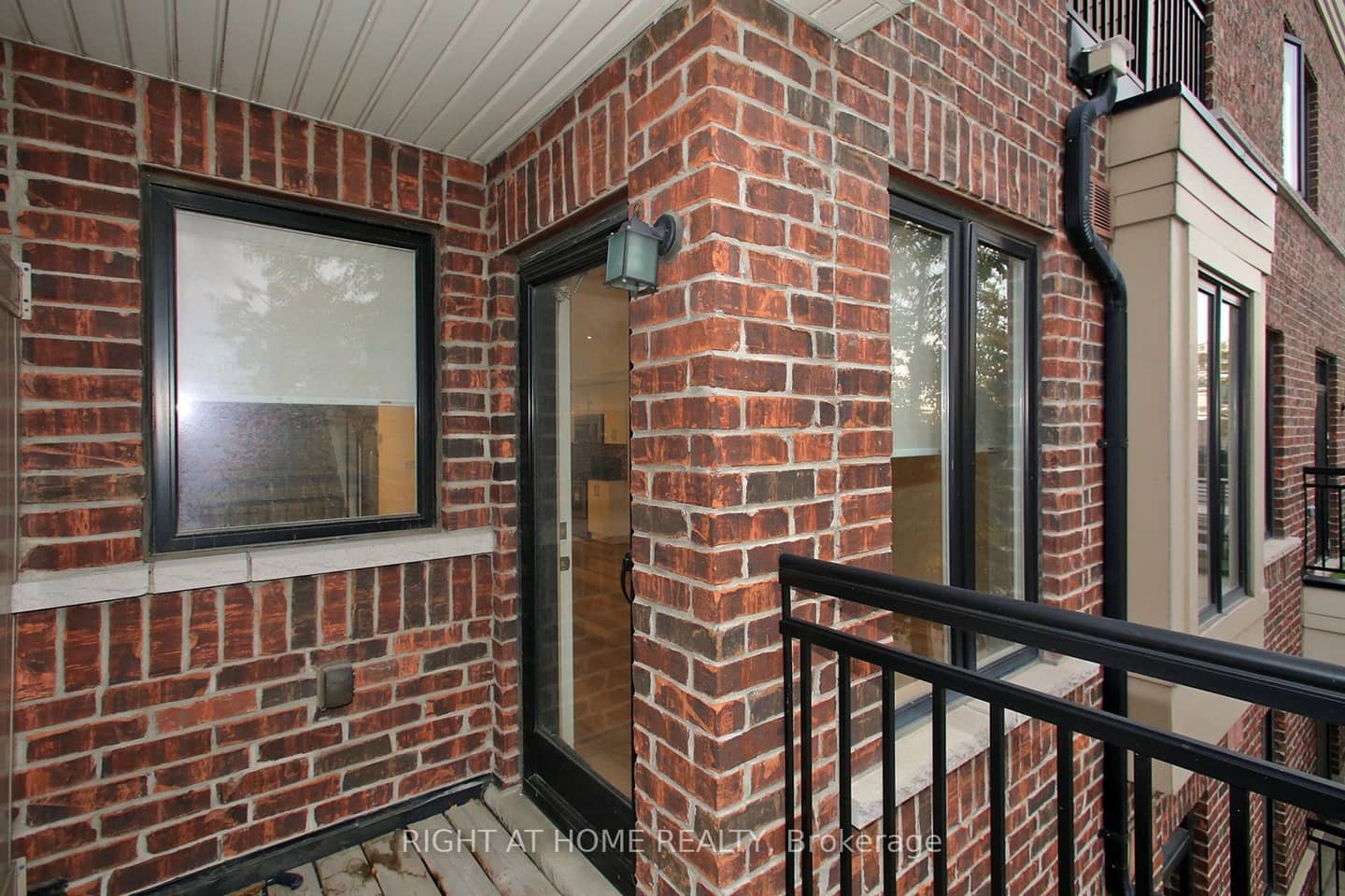 50 Carnation Avenue 147, Toronto, ON M8V 0B8