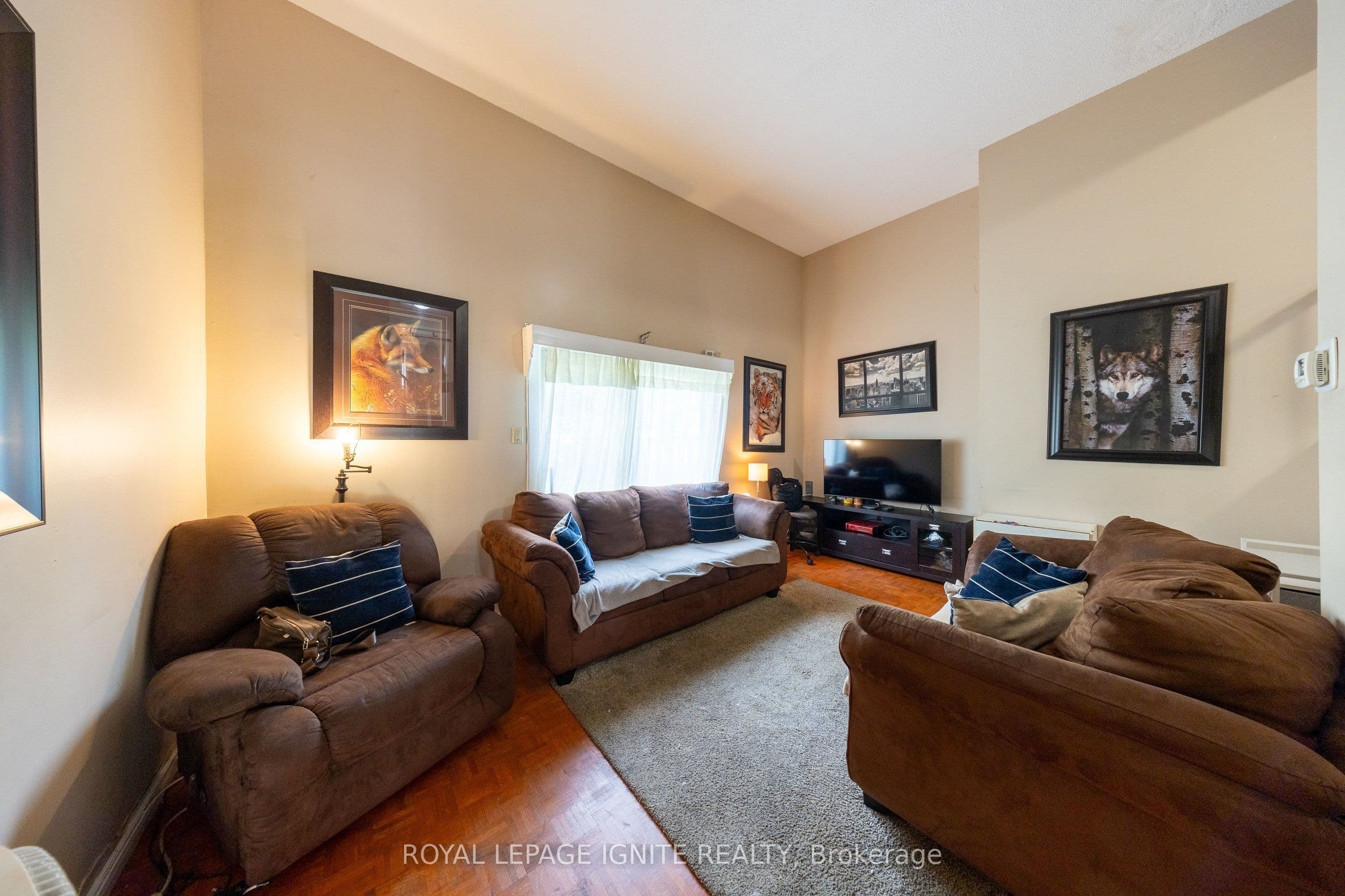 21 Rockwood Drive 4, Toronto, ON M1M 3M9