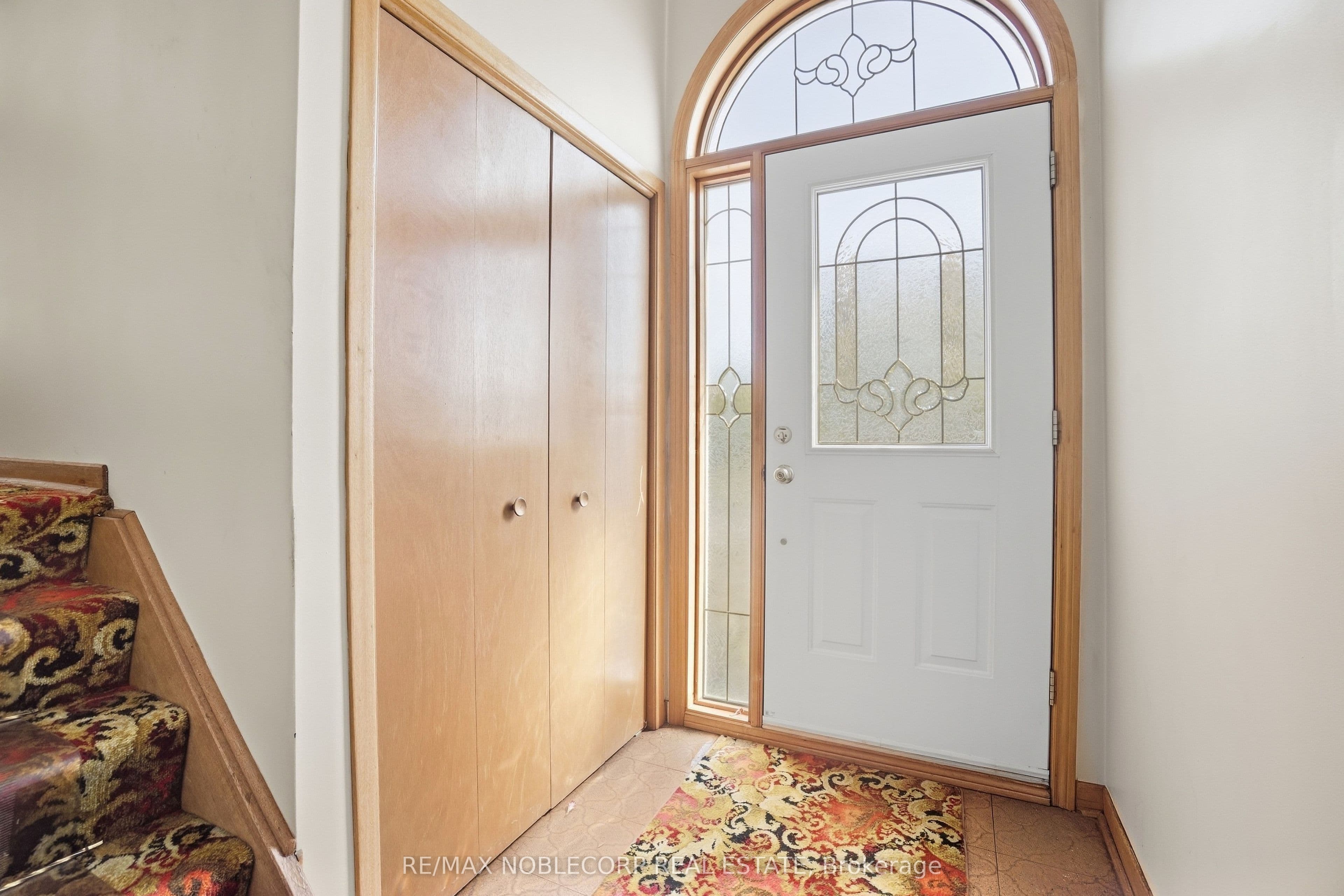 81 Blossom Crescent, Toronto, ON M3N 2B1
