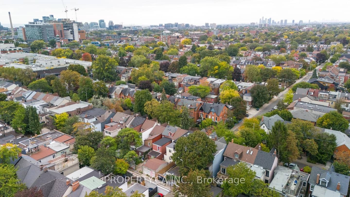 125 Major Street, Toronto, ON M5S 2K9