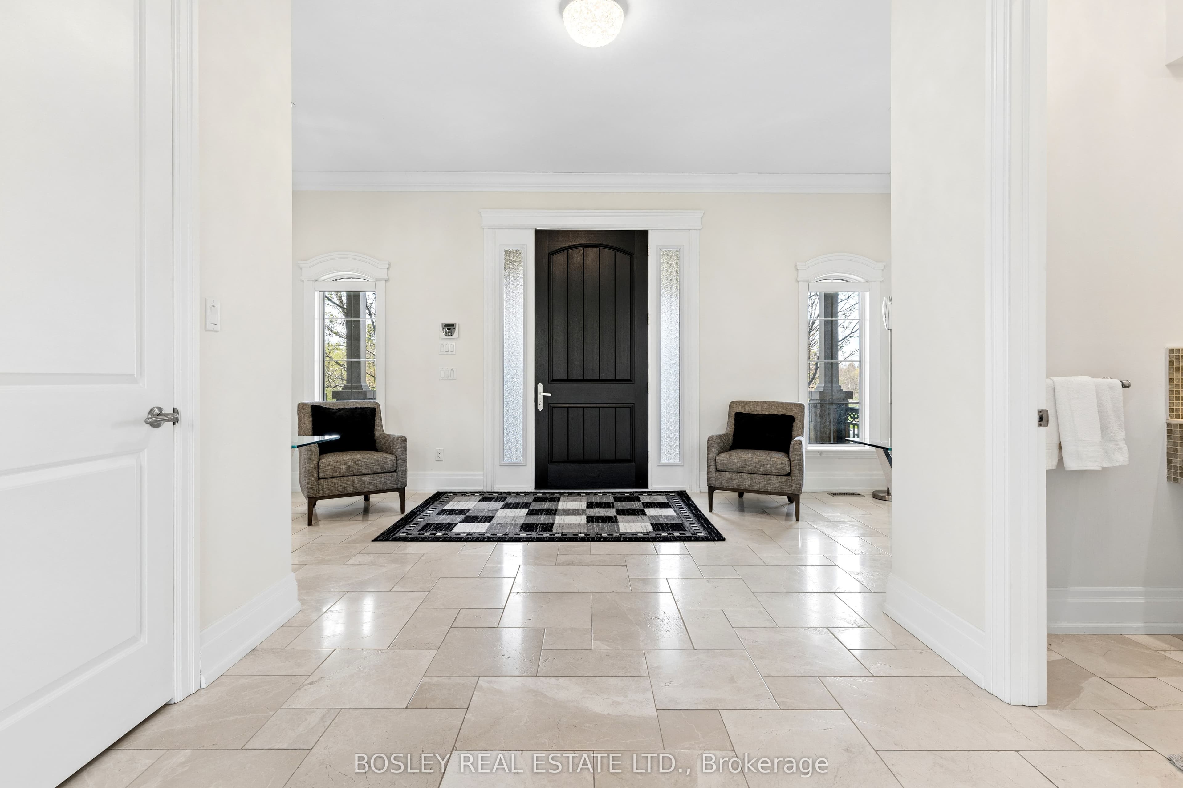 3325 Hollywood Court, Pickering, ON L1X 0A3