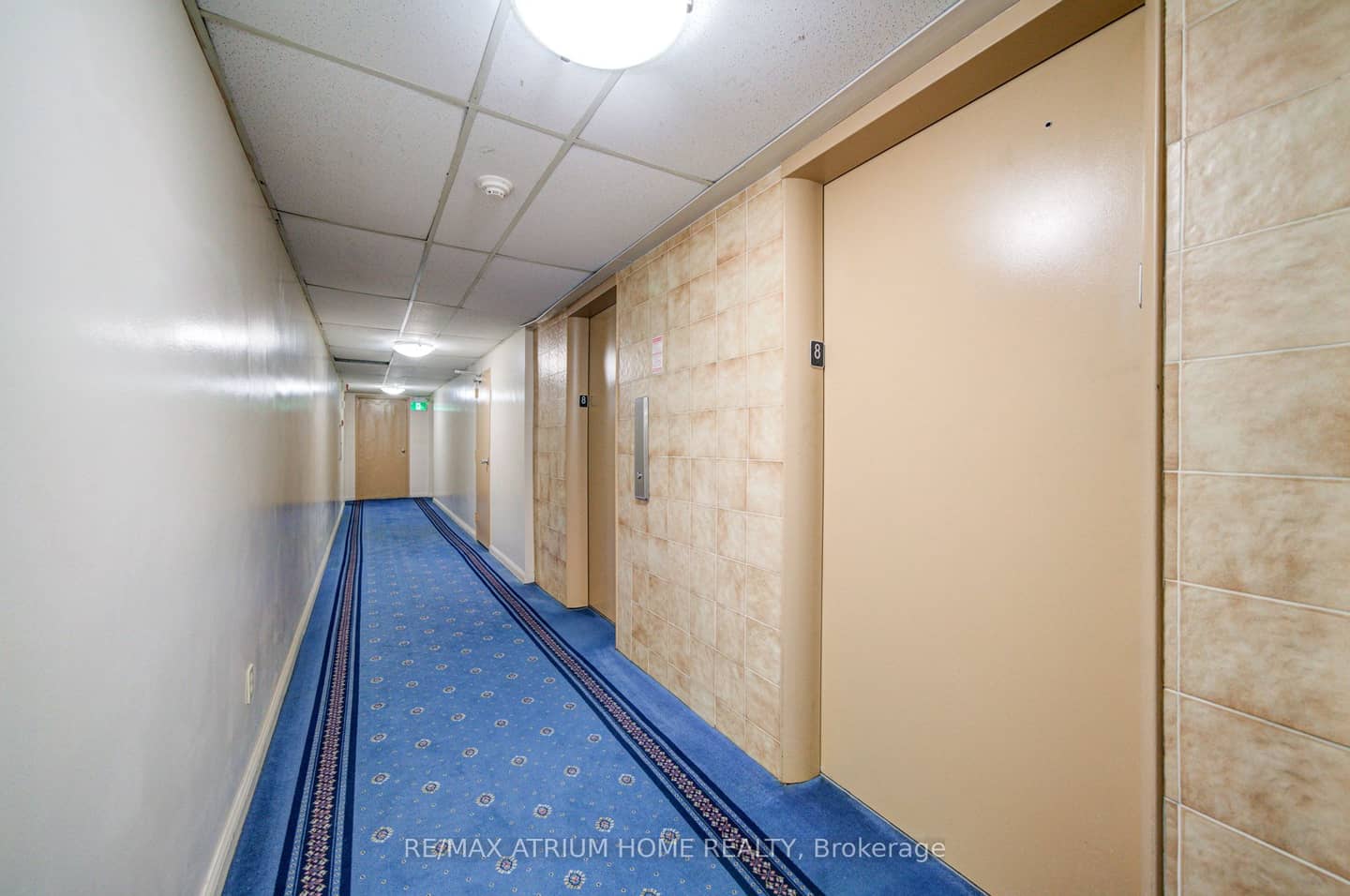 1101 Pharmacy Avenue 804, Toronto, ON M1R 2Y3