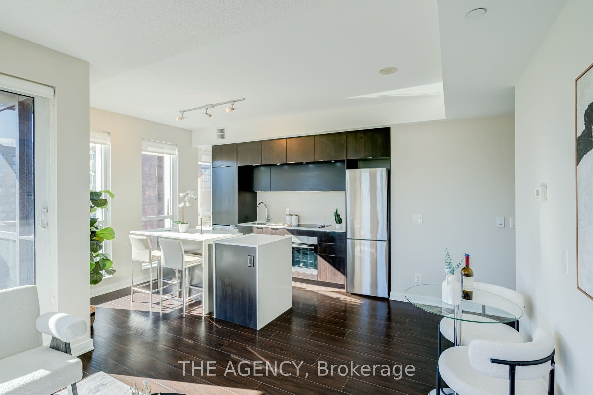 55 Regent Park Boulevard 705, Toronto, ON M5A 0C2
