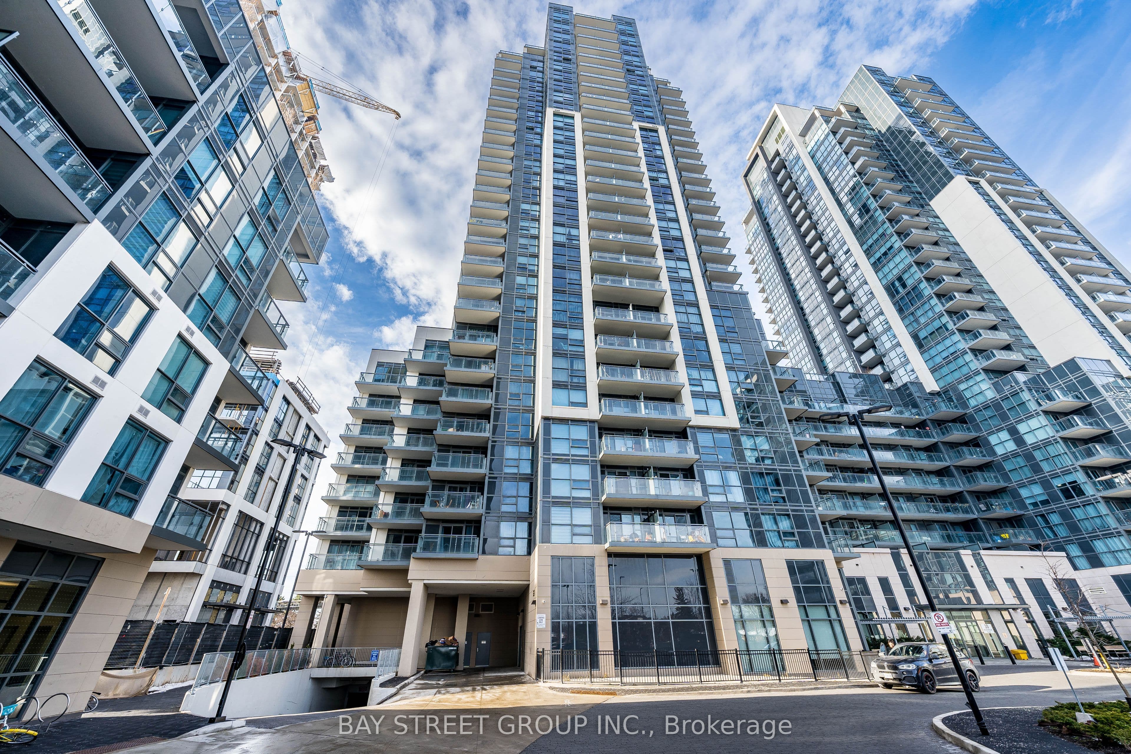 20 Meadowglen Place 222, Toronto, ON M1G 0A9