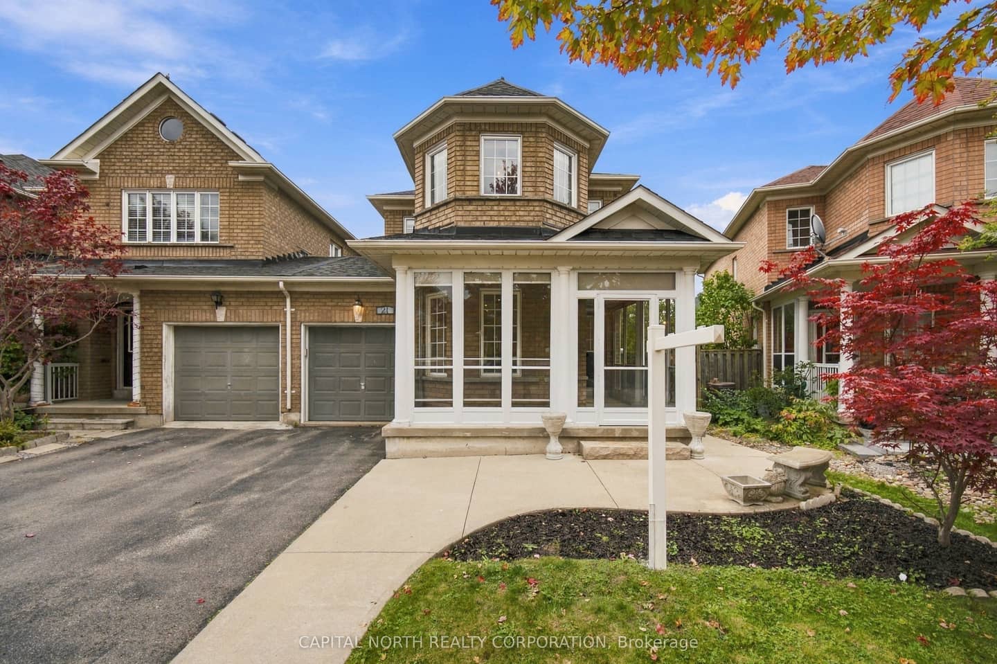 21 Walkview Crescent, Richmond Hill, ON L4E 4H5