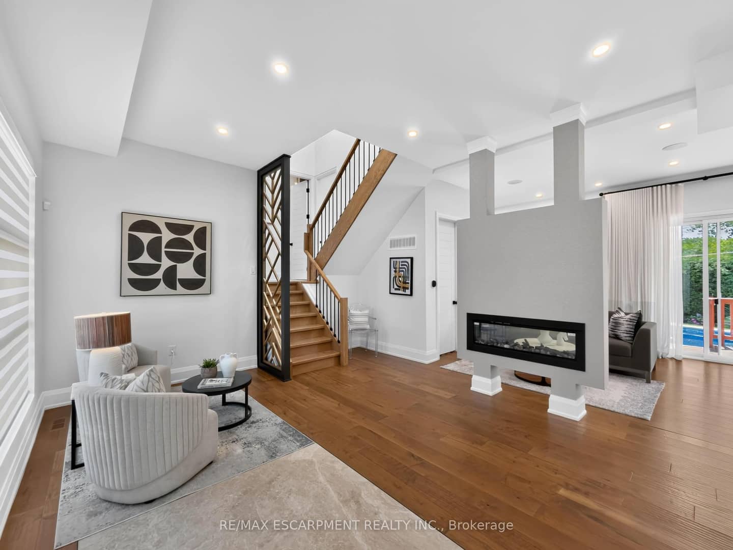 5178 Hunter Drive, Burlington, ON L7L 3H8