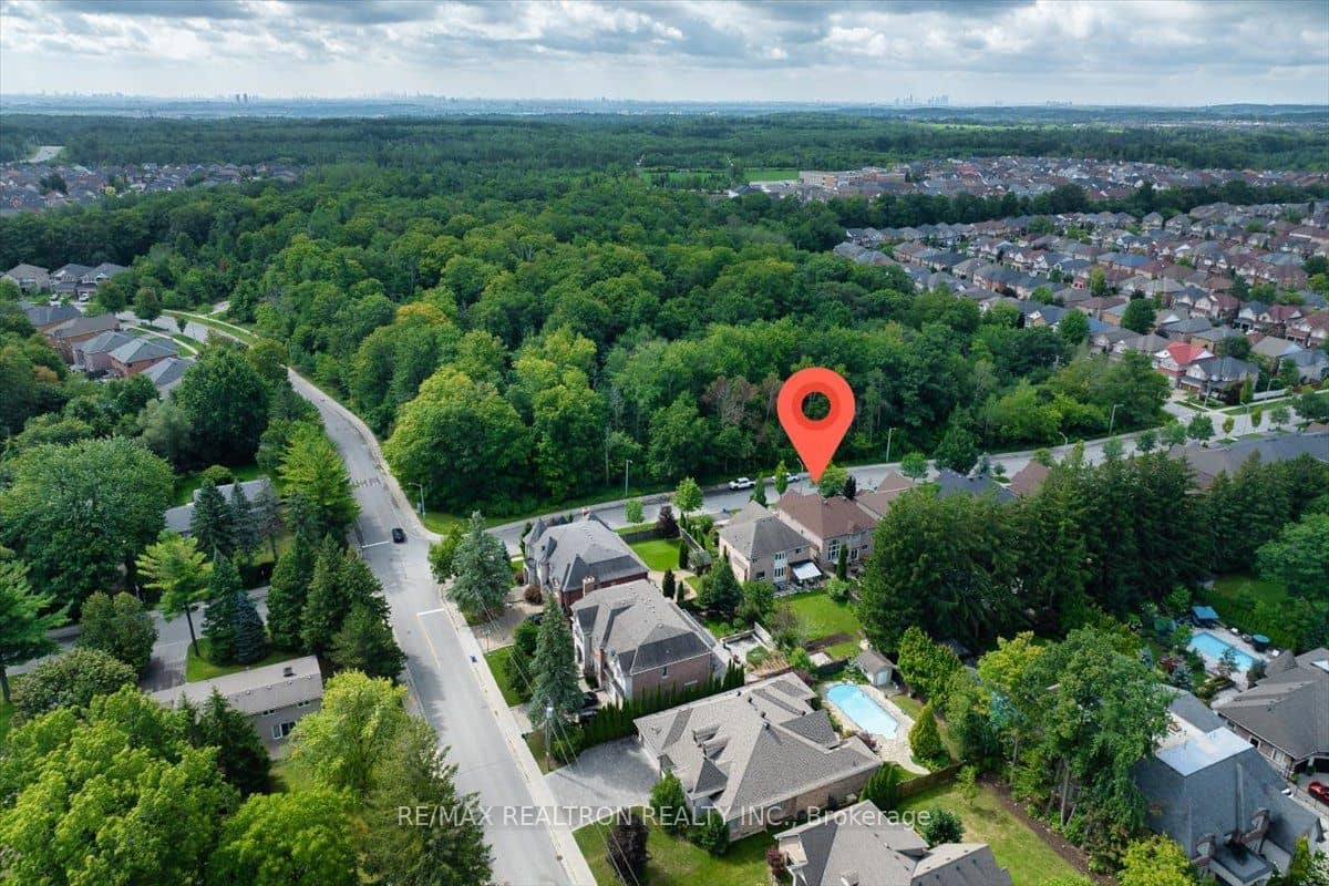 158 Nantucket Drive, Richmond Hill, ON L4R 4H2