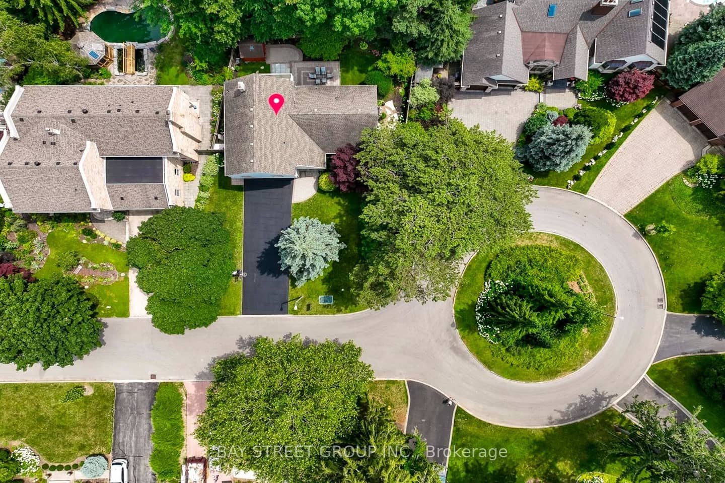 2234 Bennington Gate, Oakville, ON L6J 5Z5