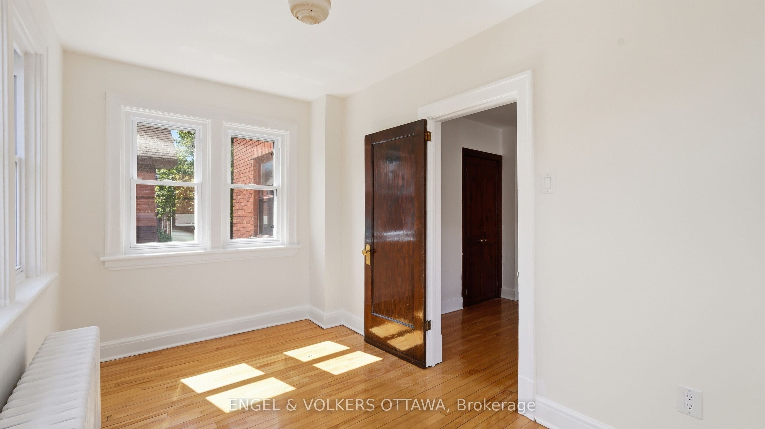 99 Charlotte Street 3, Lower Town - Sandy Hill, ON K1N 8J9