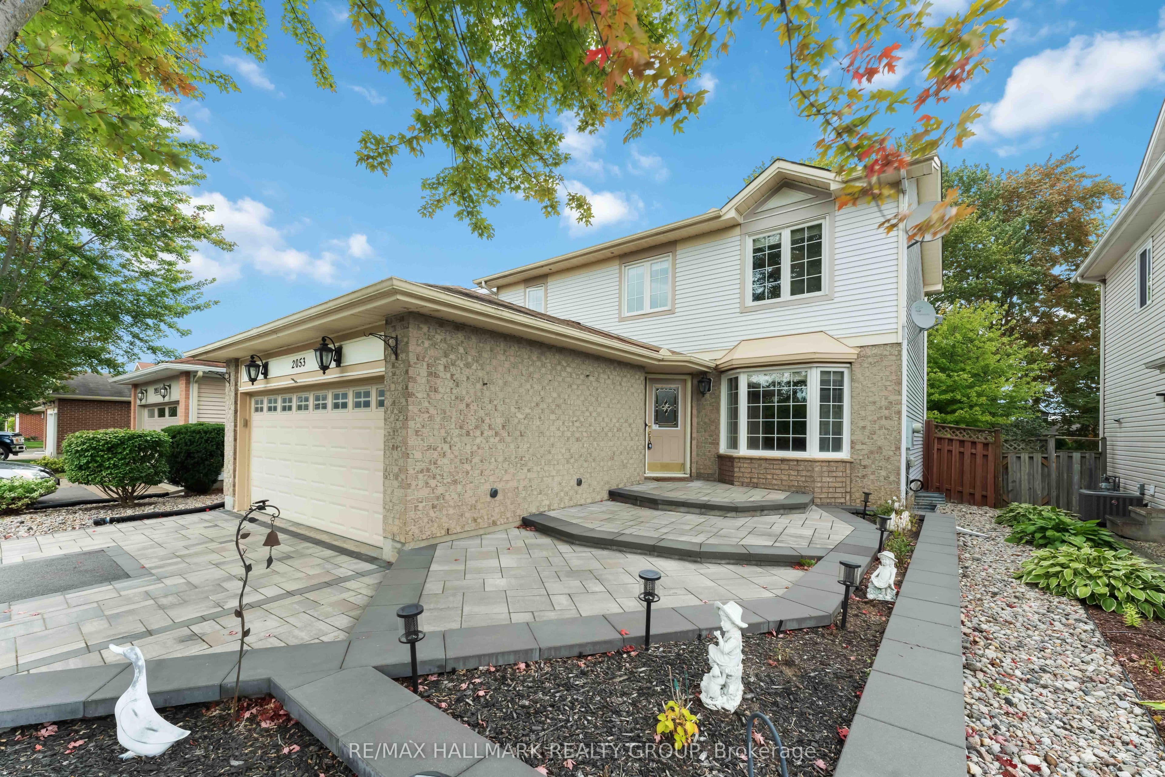 2053 ROLLING BROOK Drive, Orleans - Convent Glen and Area, ON K1W 1C9