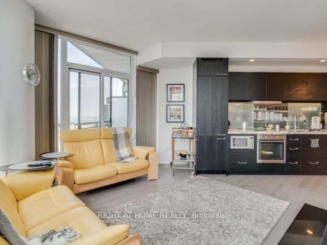 45 Charles Street E 4107, Toronto, ON M4Y 1S2