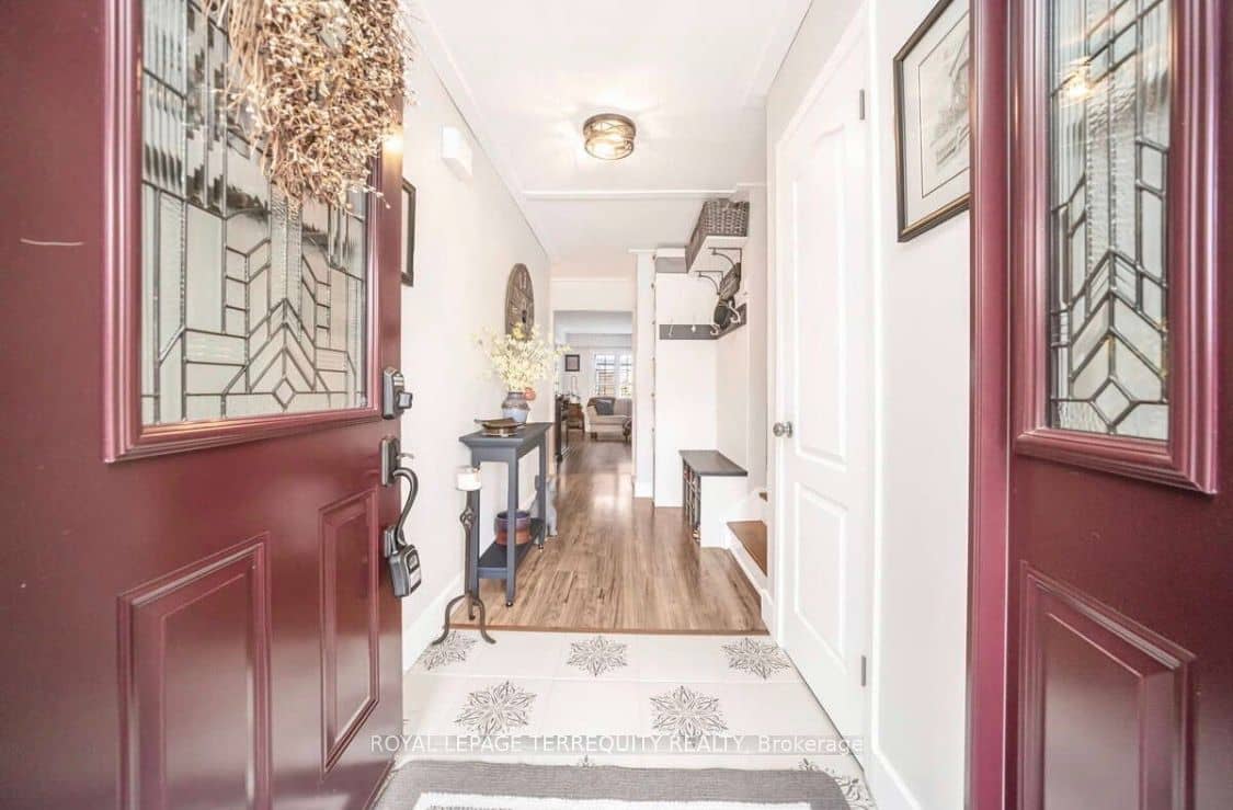 72 Carisbrooke Court, Brampton, ON L6S 3K1