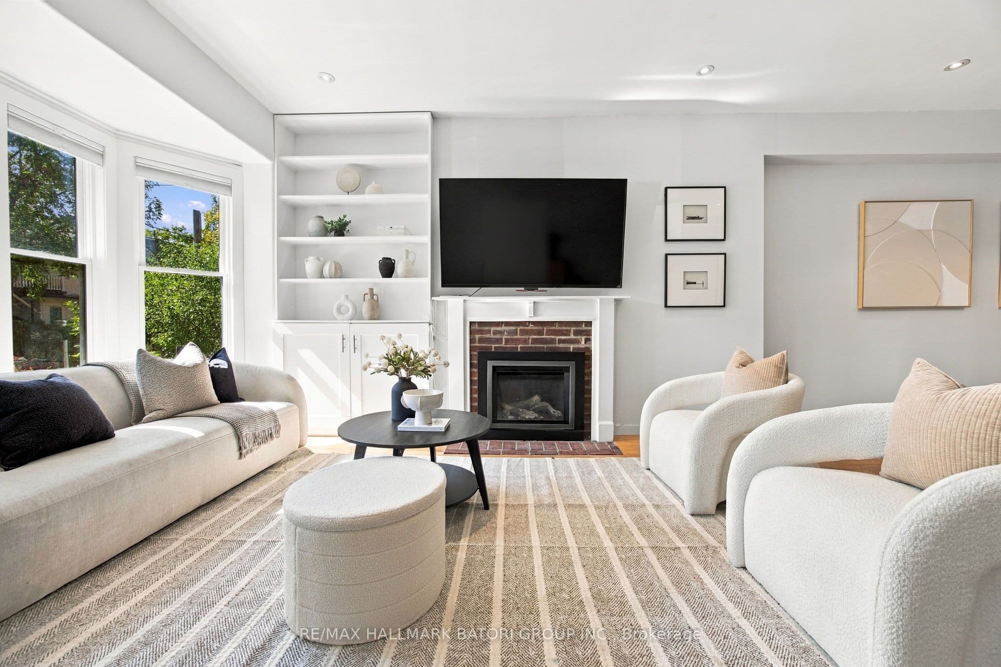 128 Wells Street, Toronto, ON M5R 1P4
