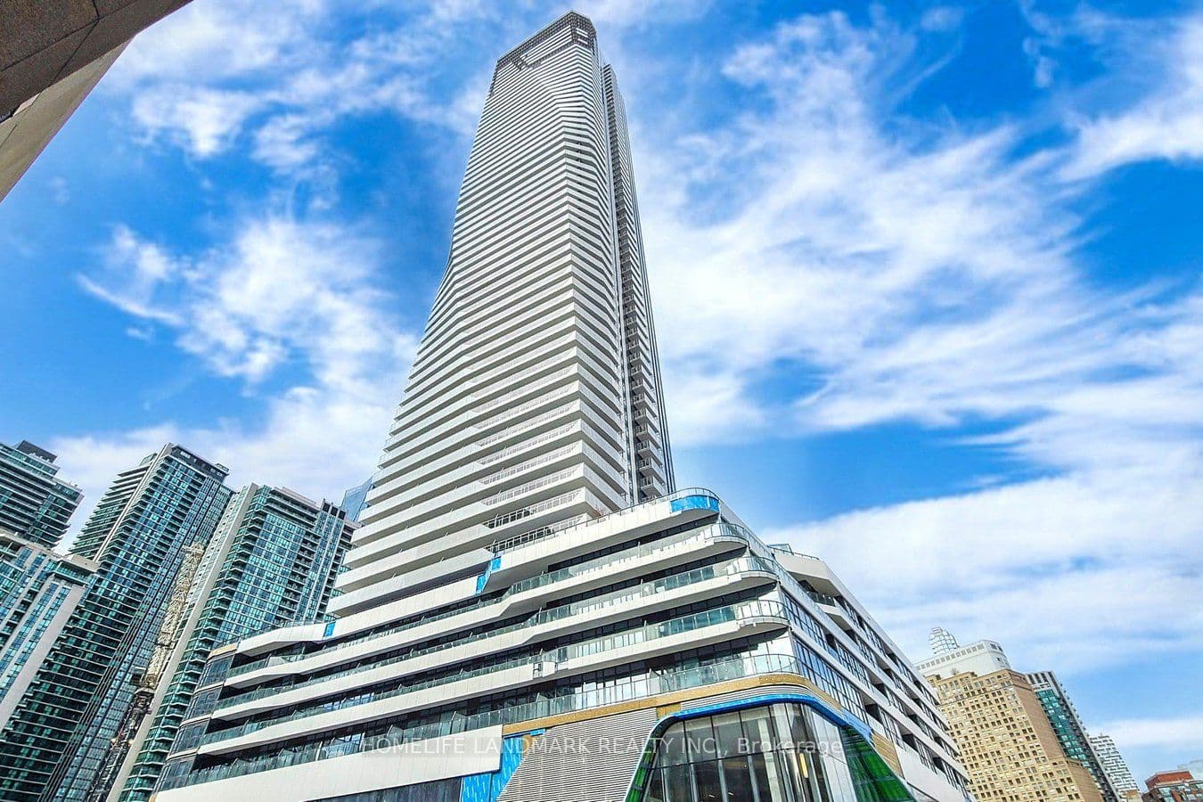 28 Freeland Street 4407, Toronto, ON M5E 0E3