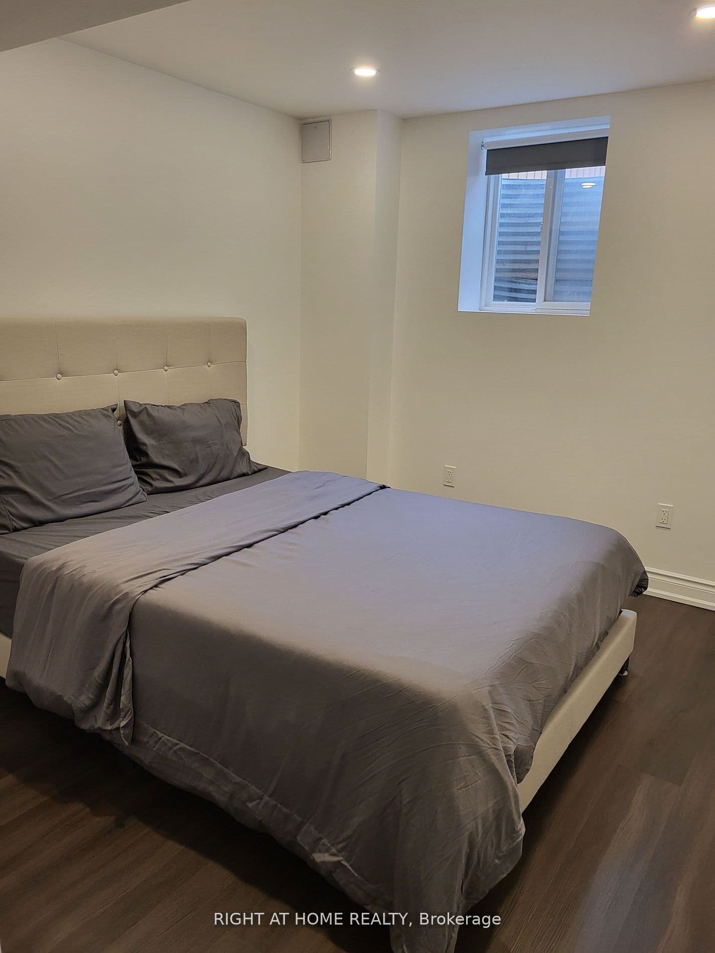 495 George Ryan Avenue BSMT, Oakville, ON L6H 0S5