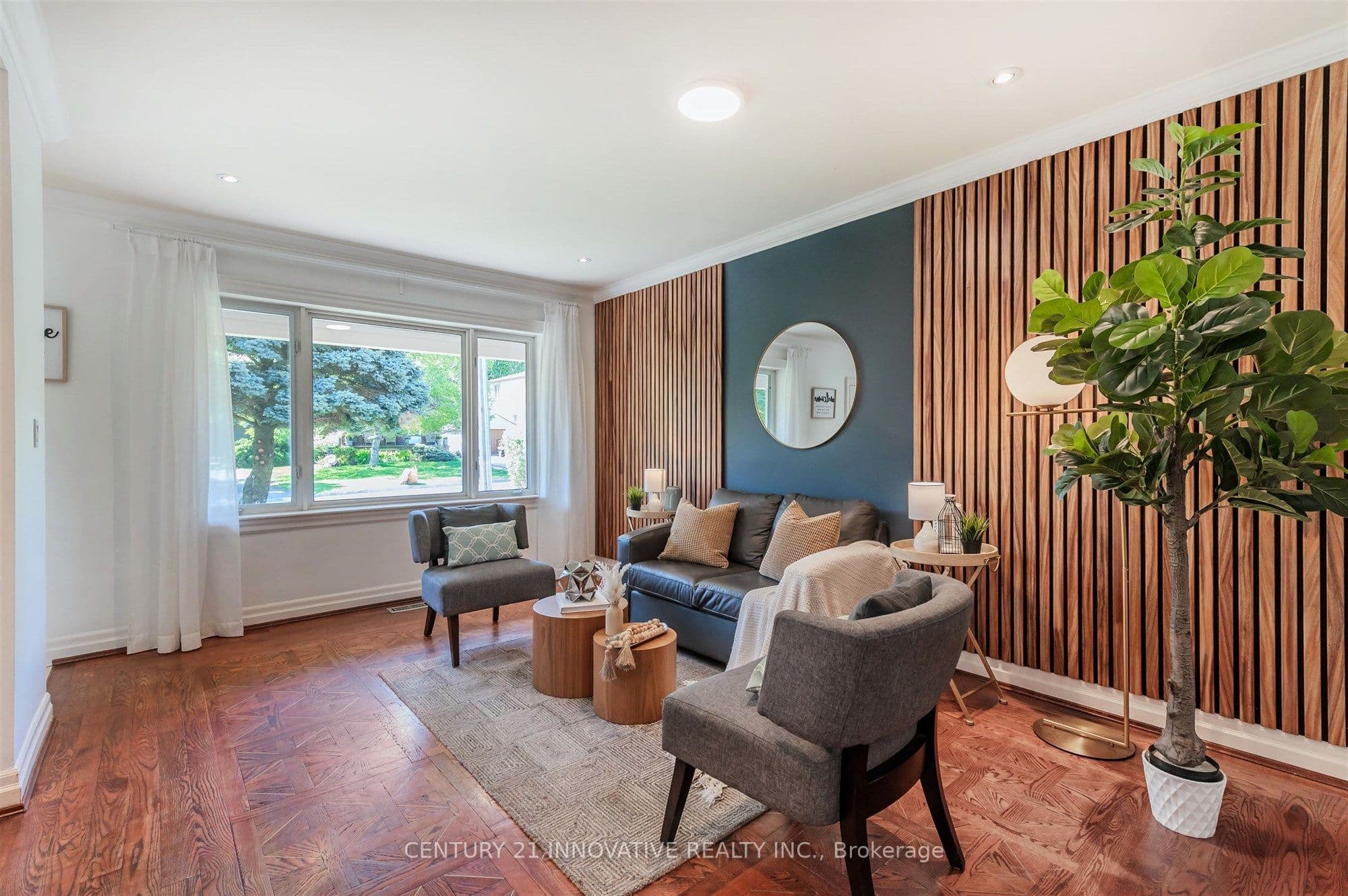 36 Martindale Road, Toronto, ON M1M 2B7