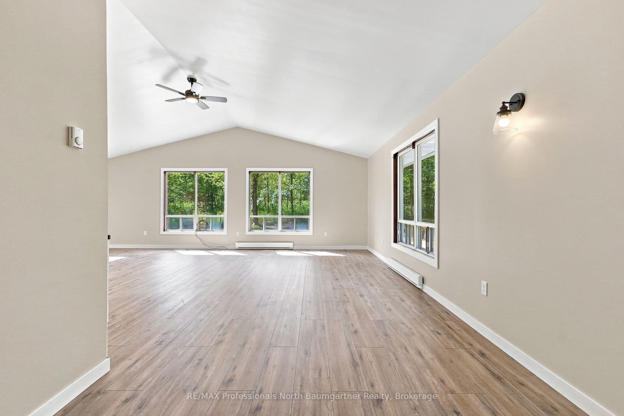 3085 Hadlington Road, Highlands East, ON K0L 2Y0