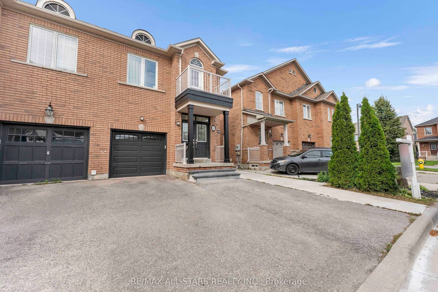 93 Arco Circle, Vaughan, ON L6A 3Z6