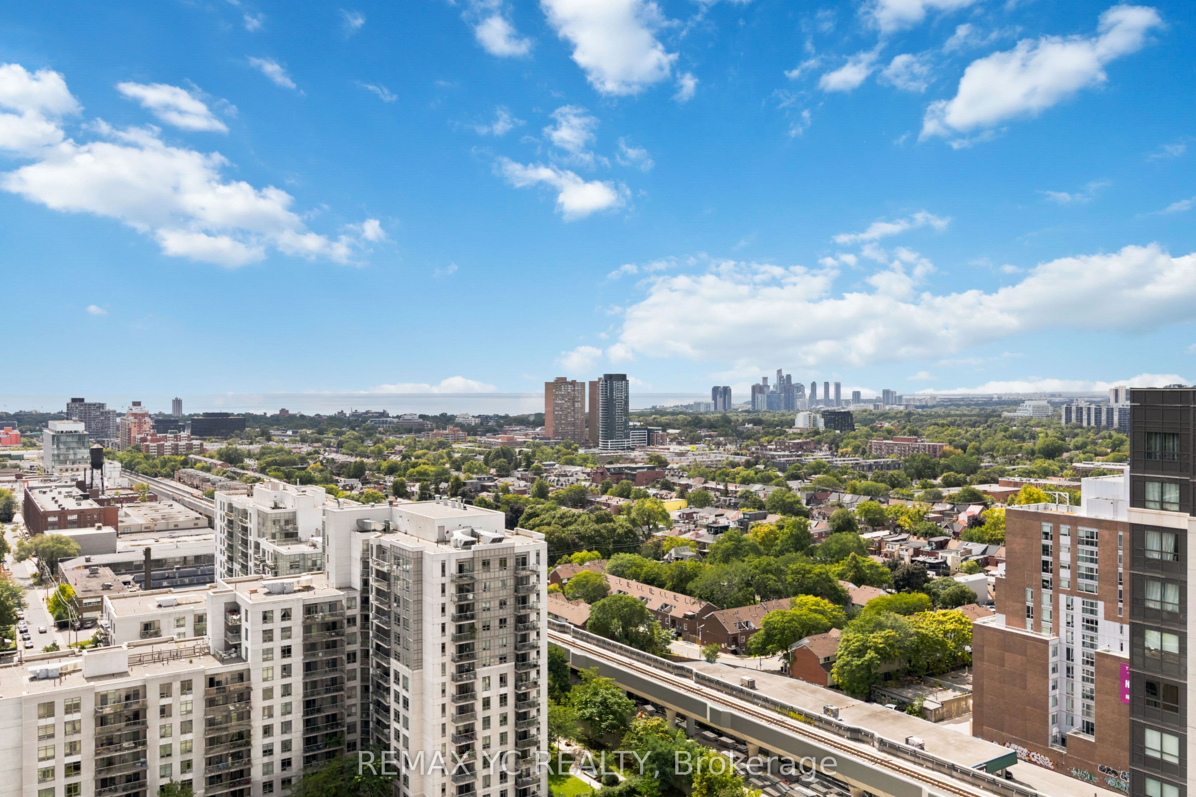 1410 Dupont Street 2408, Toronto, ON M6H 0B6