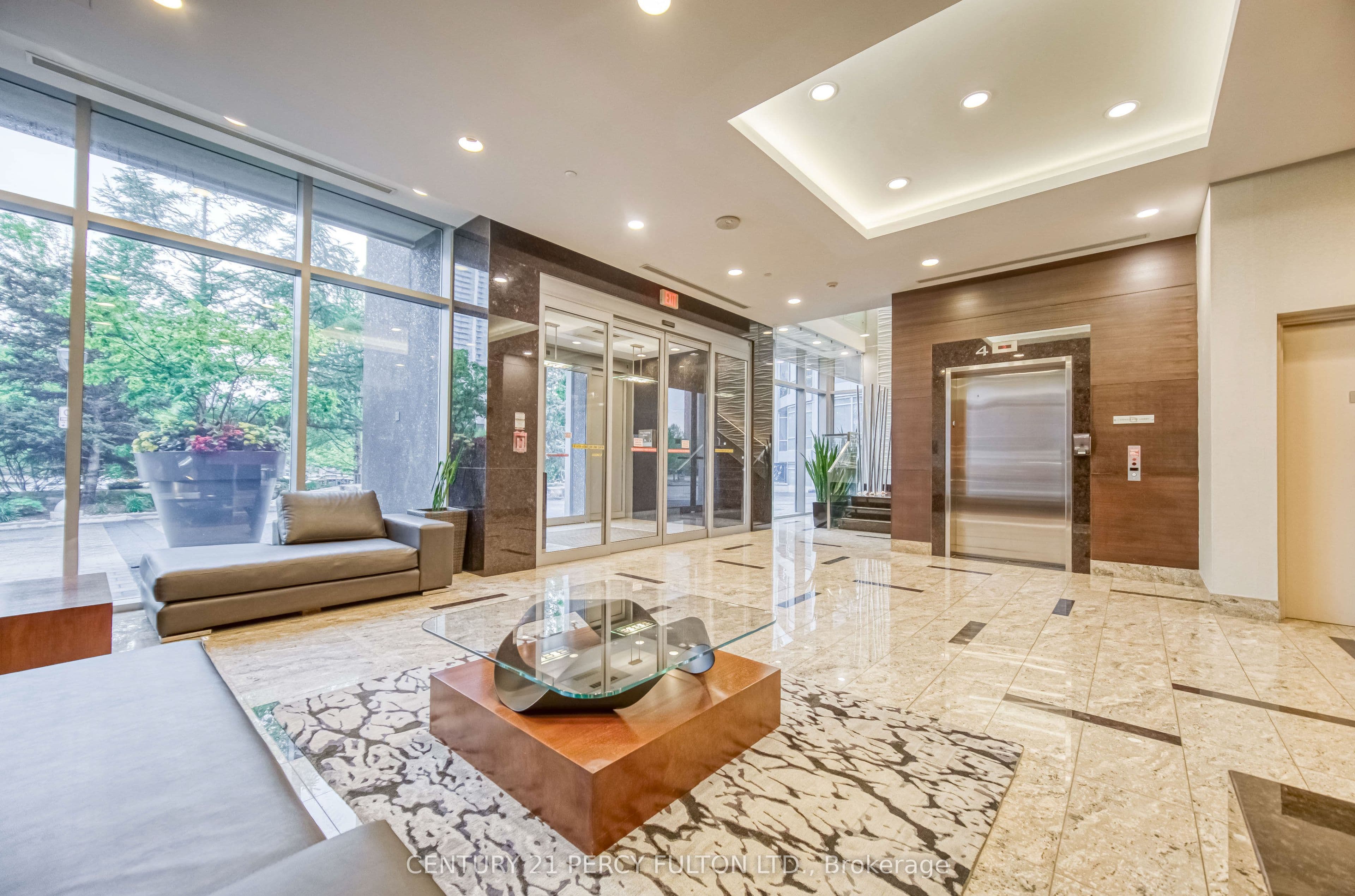 181 Village Green Square 116, Toronto, ON M1S 0L3