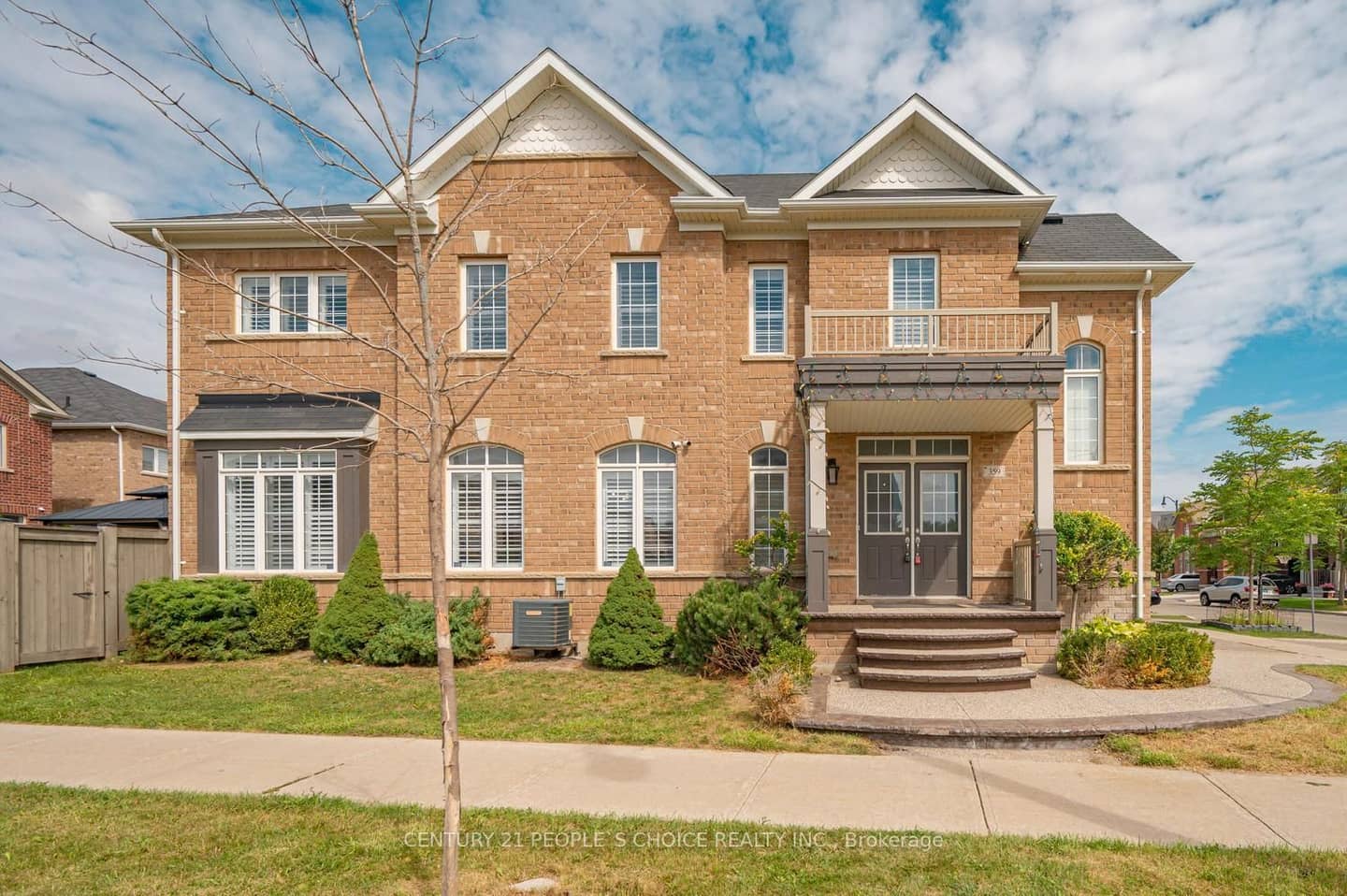 359 Robert Parkinson Drive, Brampton, ON L7A 0G1