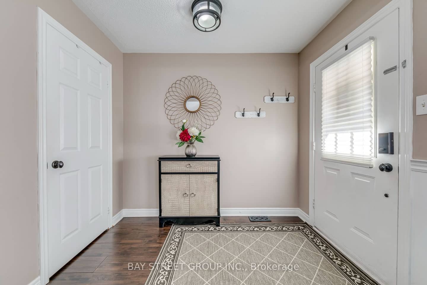 213 Littlewood Drive, Oakville, ON L6H 6T8
