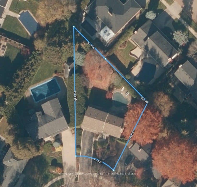 247 Walden Drive, Burlington, ON L7N 2A7