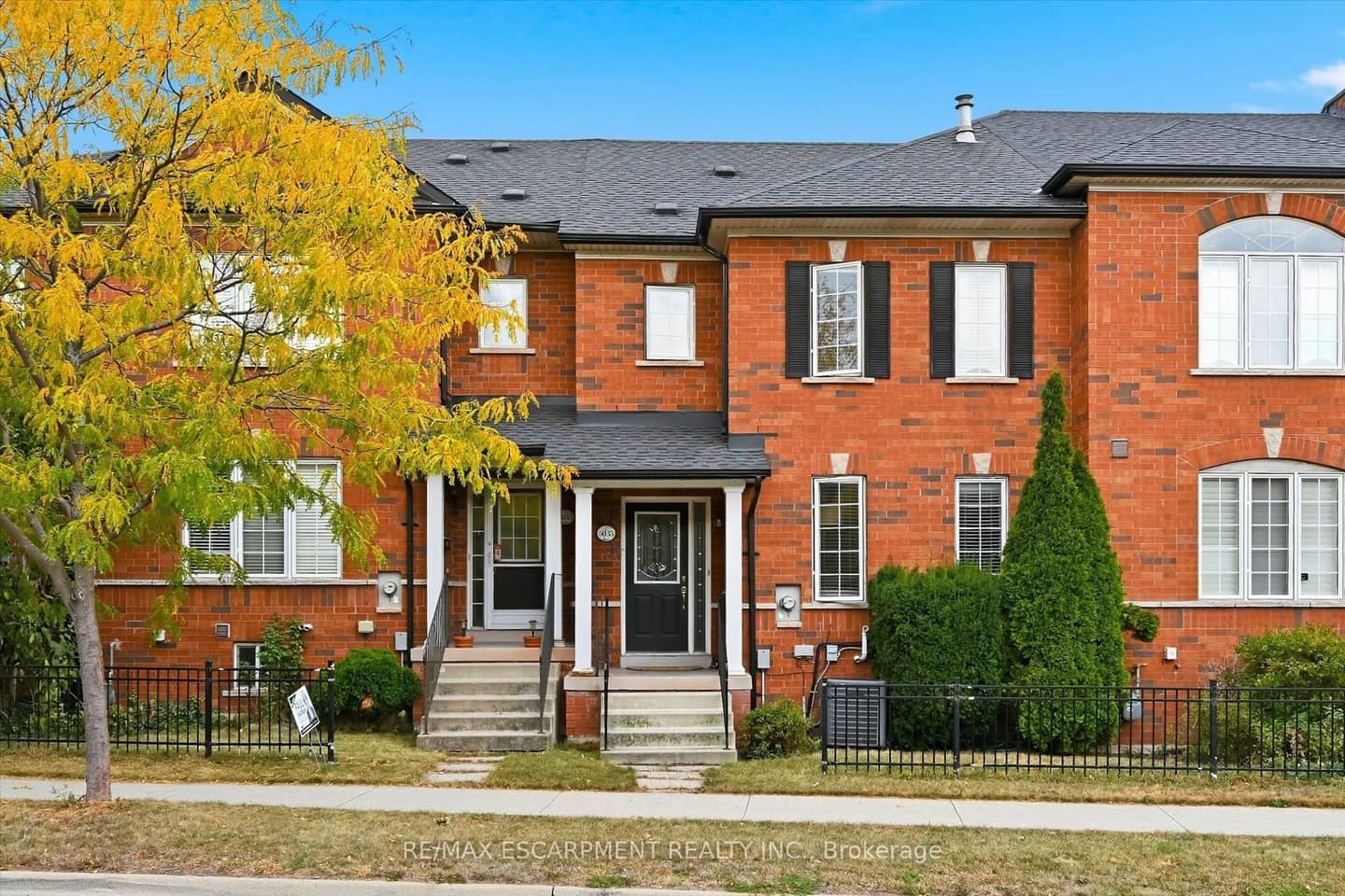 5035 Corporate Drive, Burlington, ON L7L 7L5