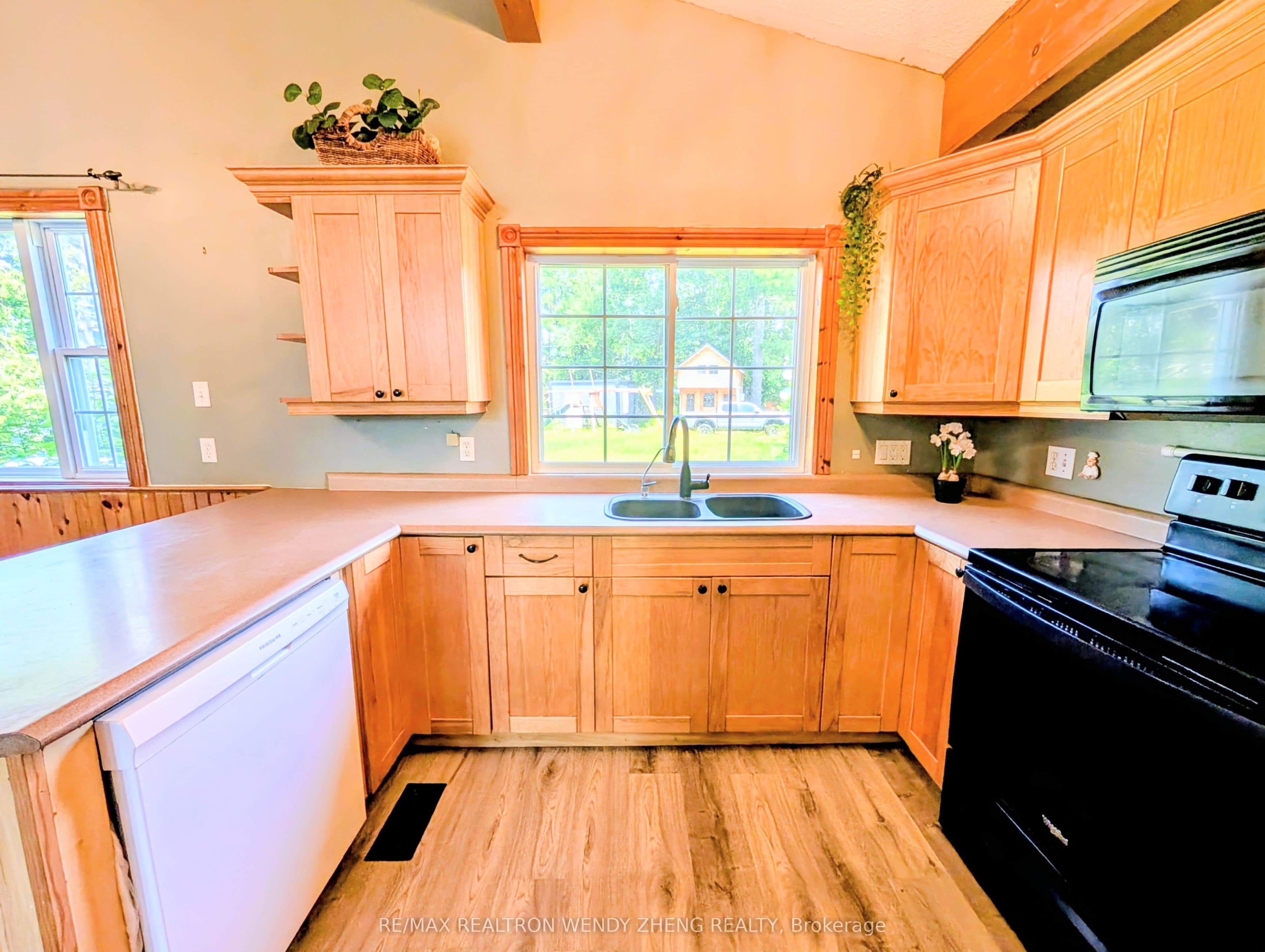 3619 Southwood Beach Boulevard, Ramara, ON L0K 2B0