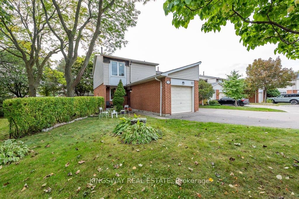 525 Meadows Boulevard 22, Mississauga, ON L4Z 1H2