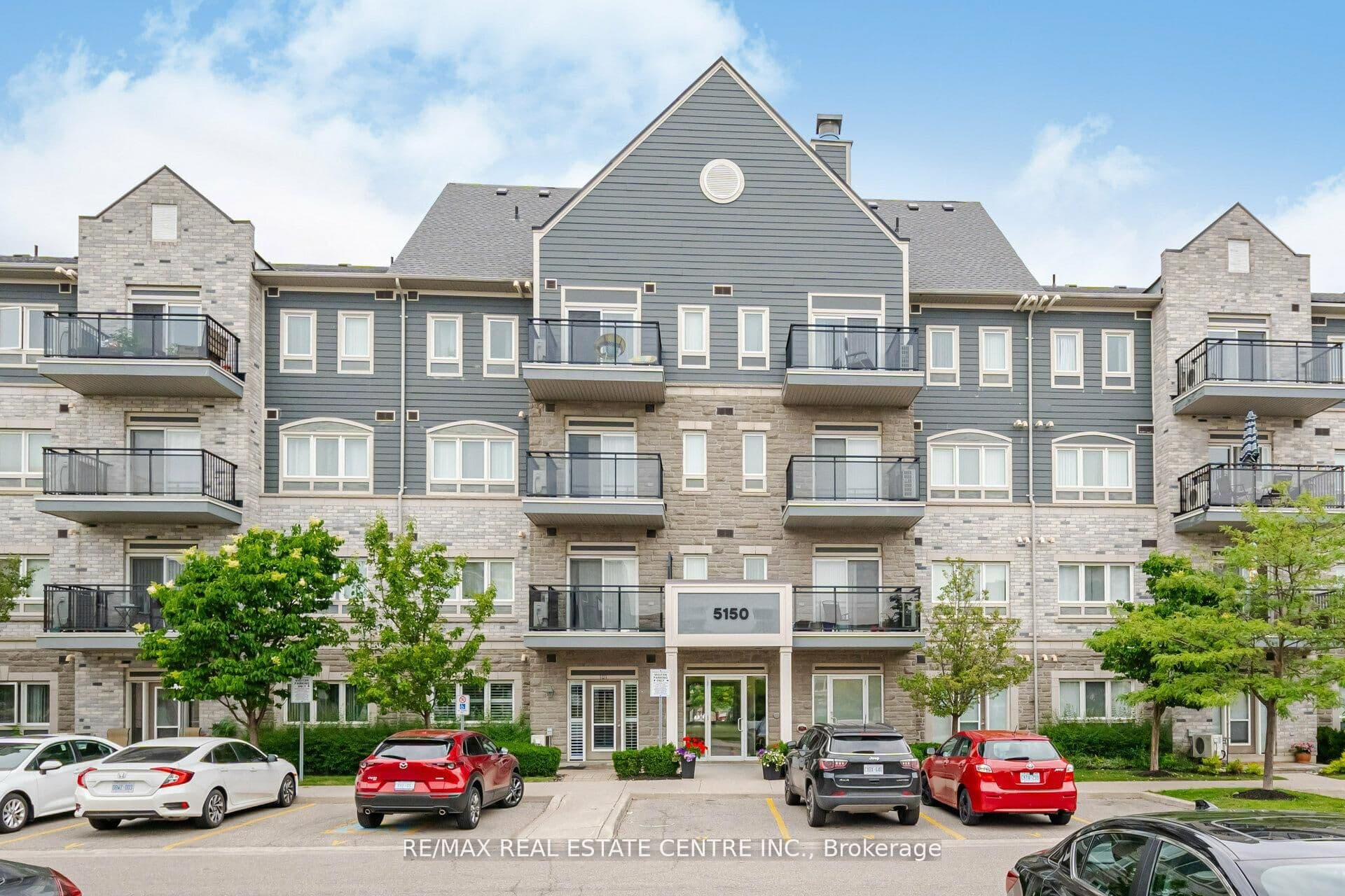5150 Winston Churchill Boulevard 305, Mississauga, ON L5M 0P1