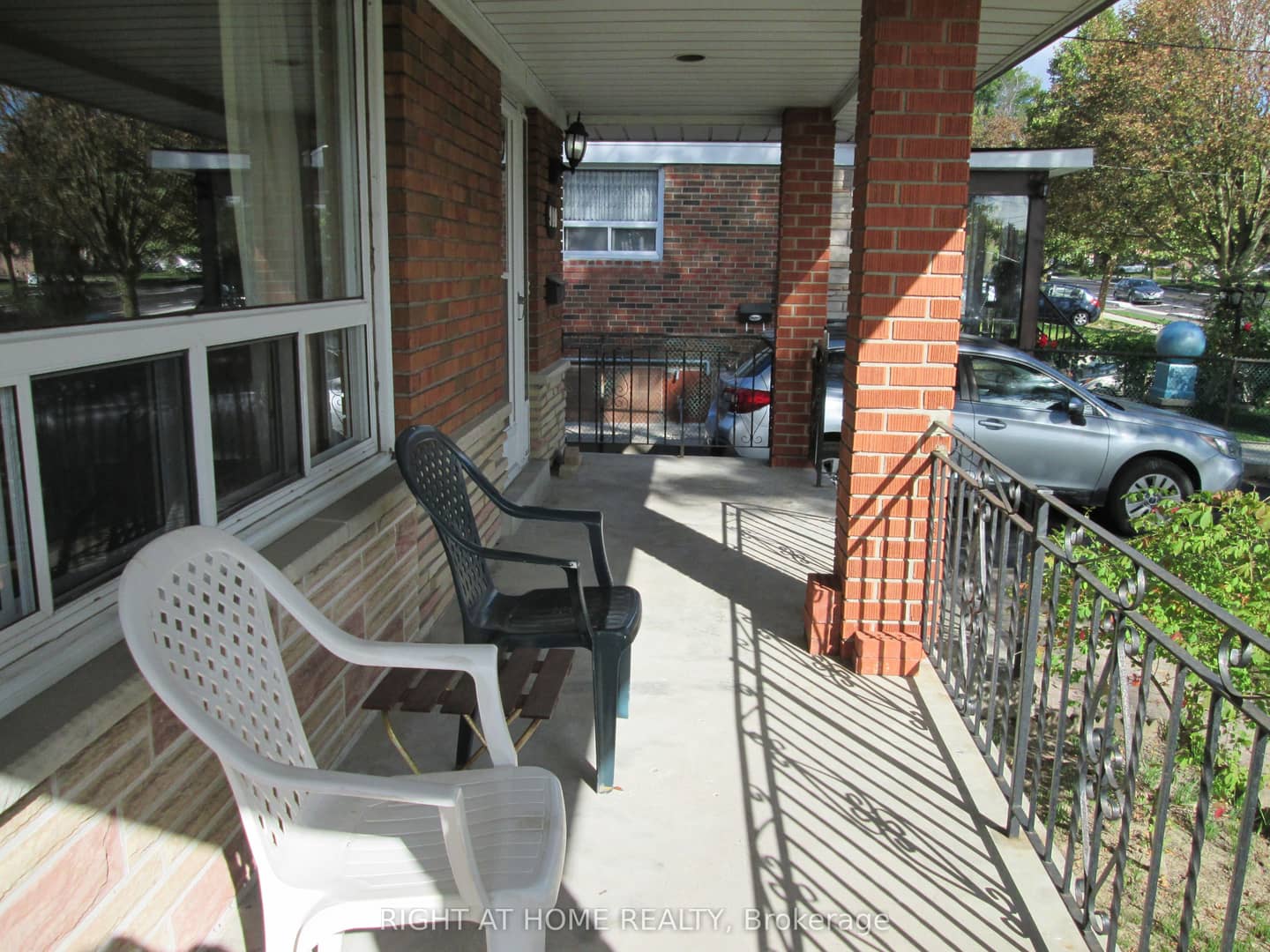 910 Scarborough Golf Club Road, Toronto, ON M1G 1J7