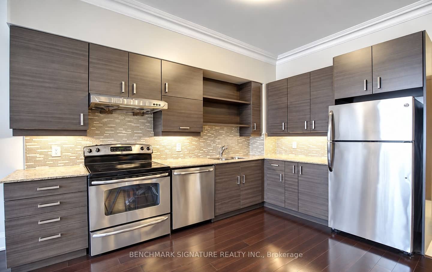 8228 Birchmount Road Ph12, Markham, ON L3R 1A6