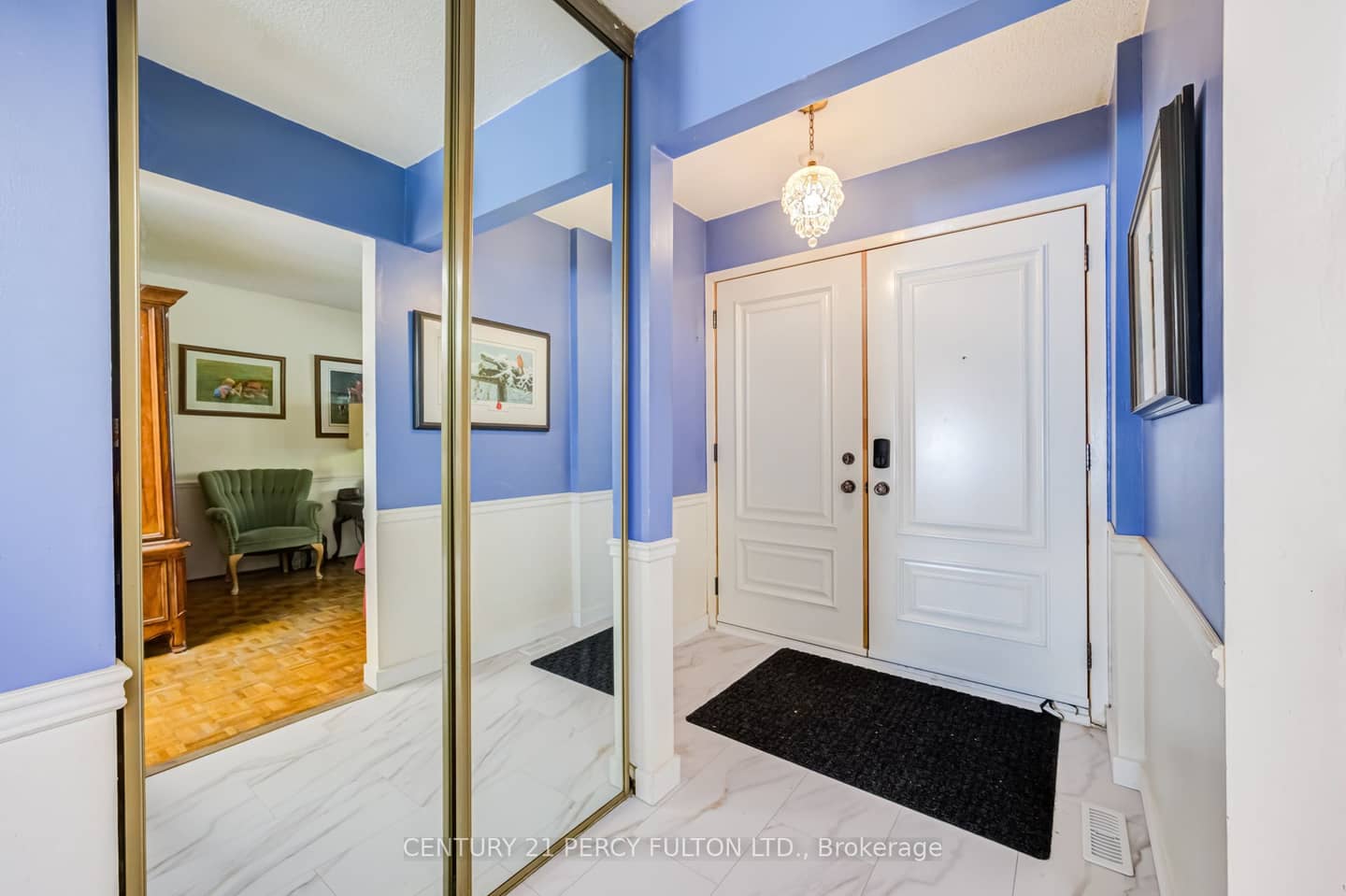 705 Edgewood Road, Pickering, ON L1V 2Z5