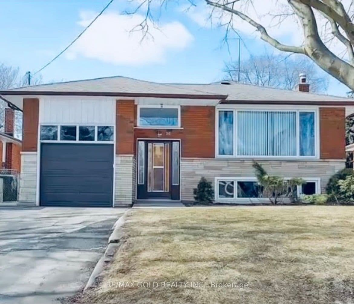 30 Moynes Avenue, Toronto, ON M8Y 3B8