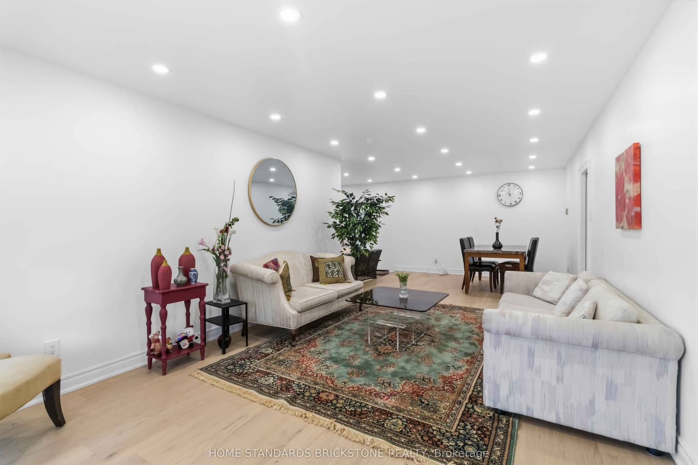 220 Torresdale Avenue, Toronto, ON M2R 3E8