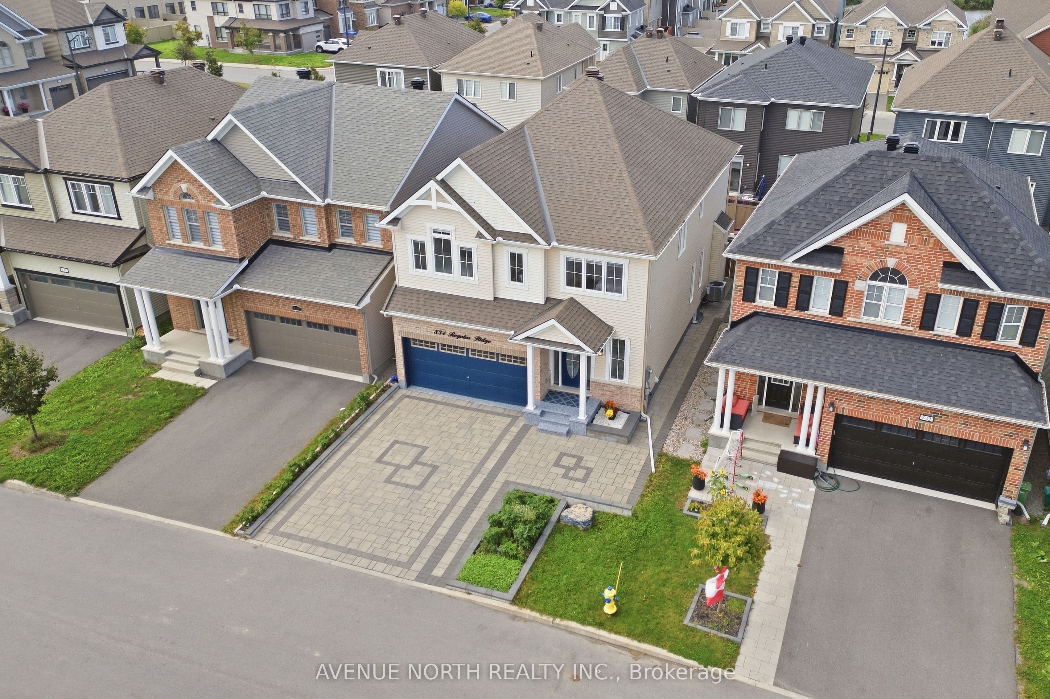 834 Regulus Ridge, Barrhaven, ON K2J 6S9