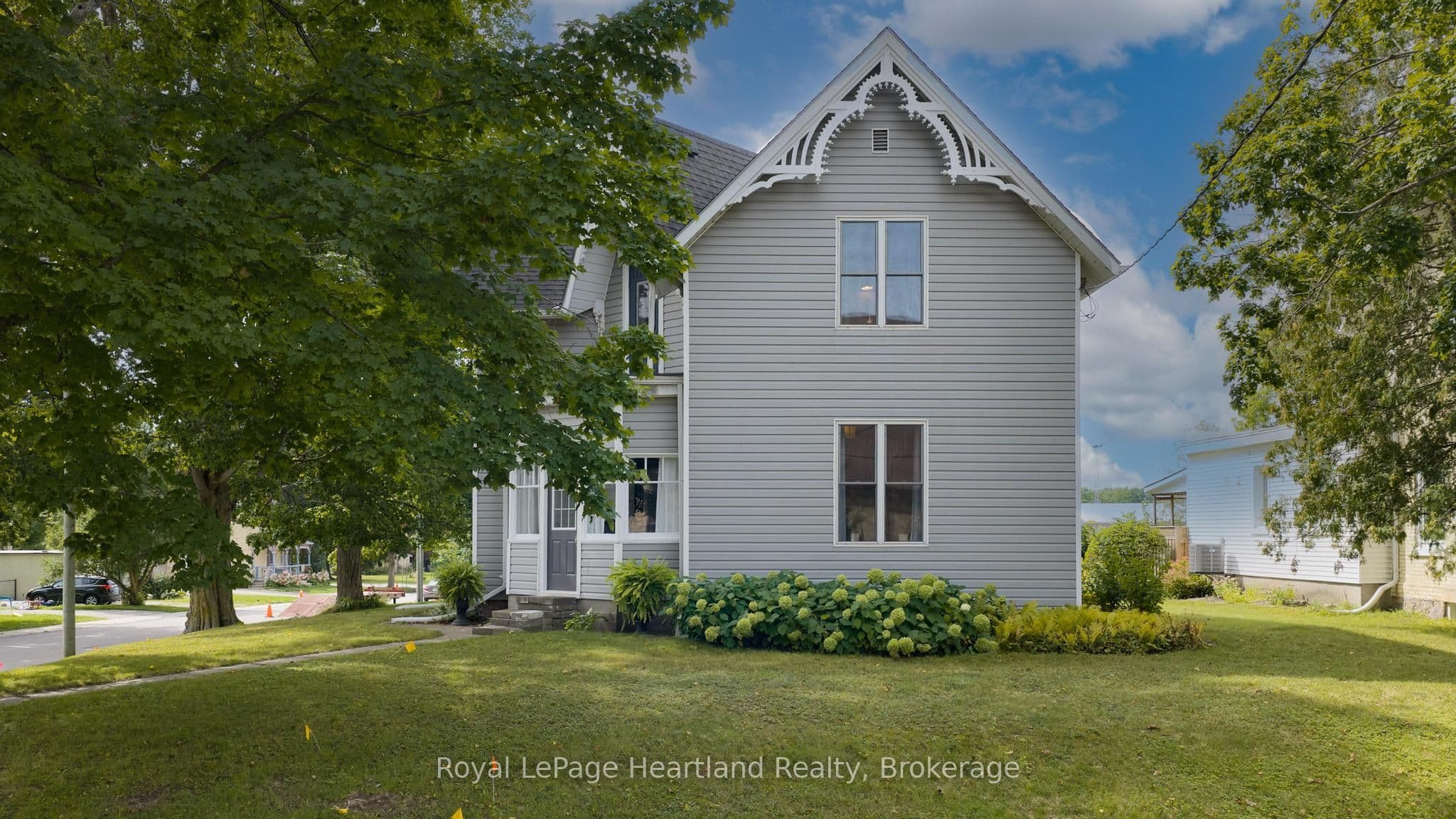 409 Gypsy Lane, North Huron, ON N0M 1H0